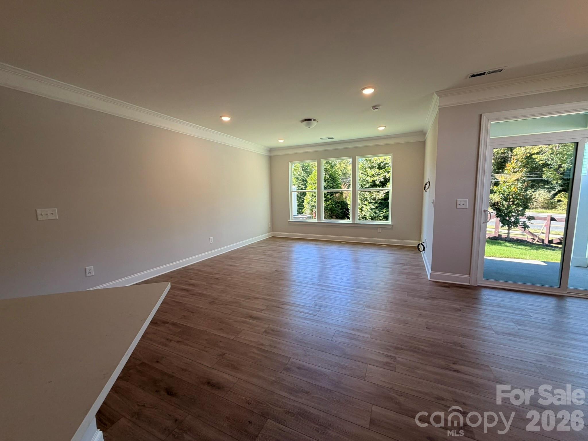 4383 Black Court Property Photo 10