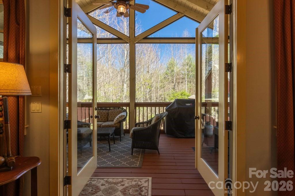 98 Mill Pond Drive Property Photo 19