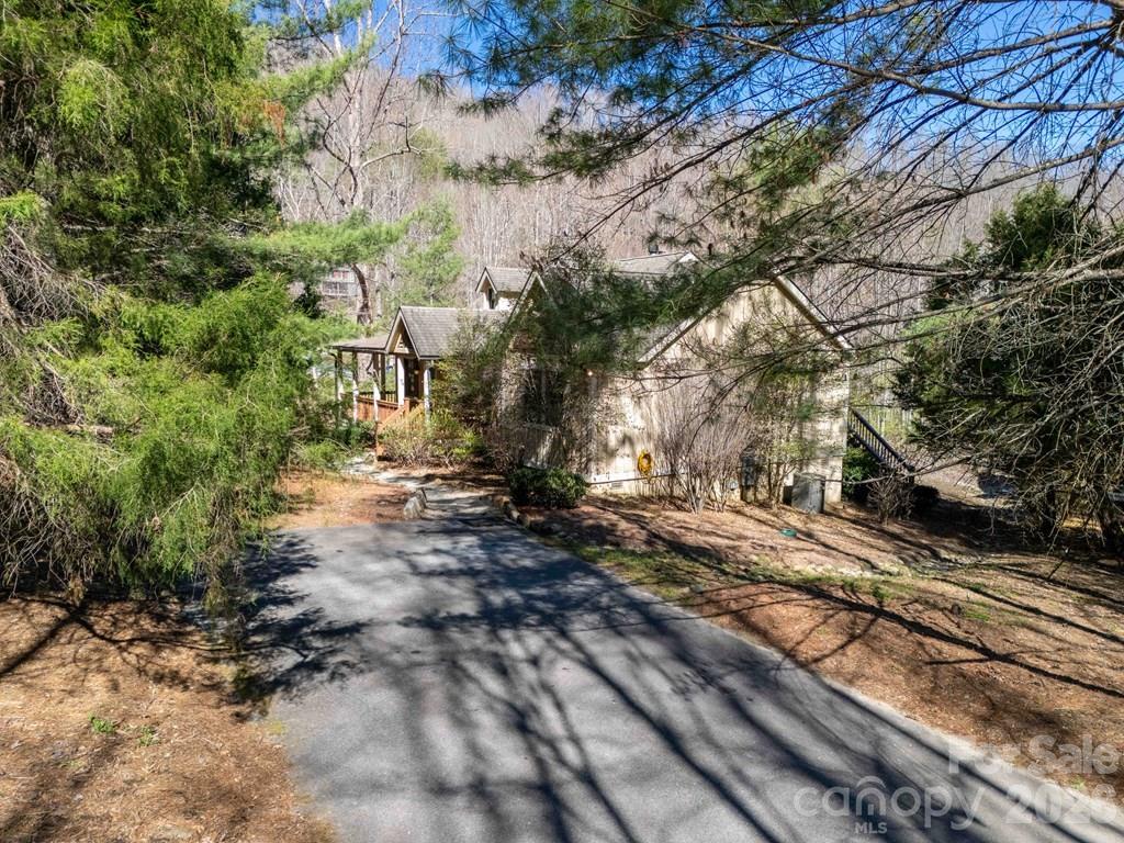 98 Mill Pond Drive Property Photo 29