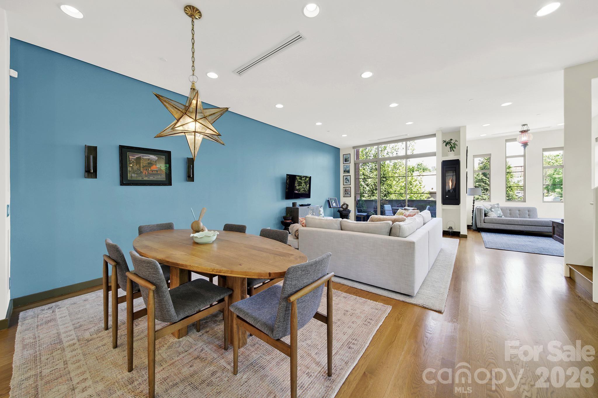 1930 Scott Avenue Property Photo 10
