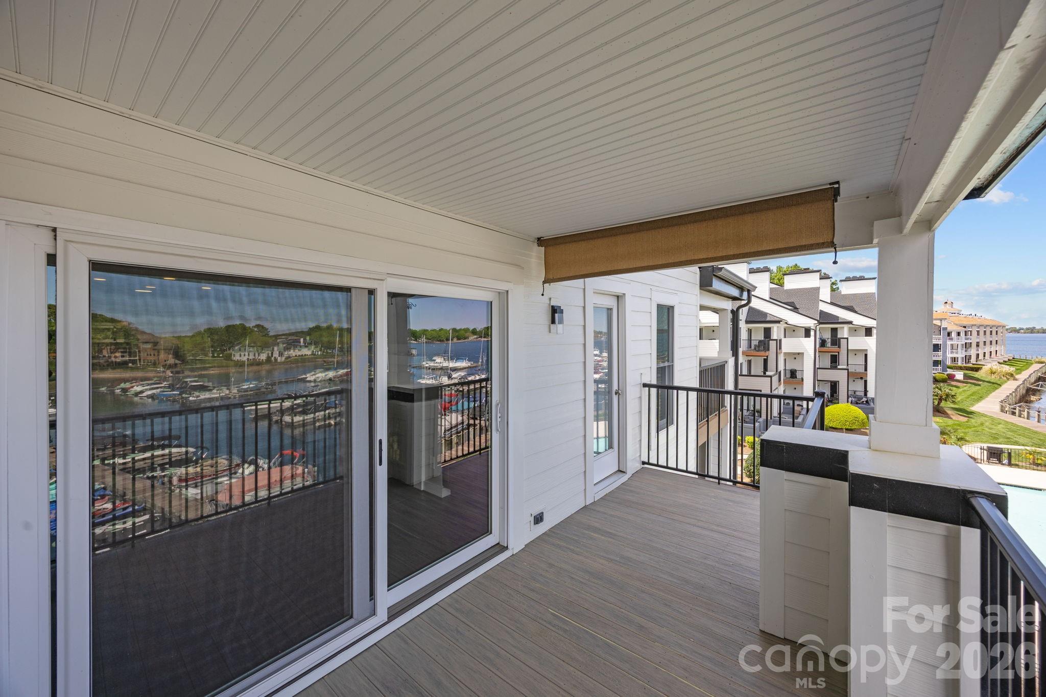 18749 Vineyard Point Lane Property Photo 20