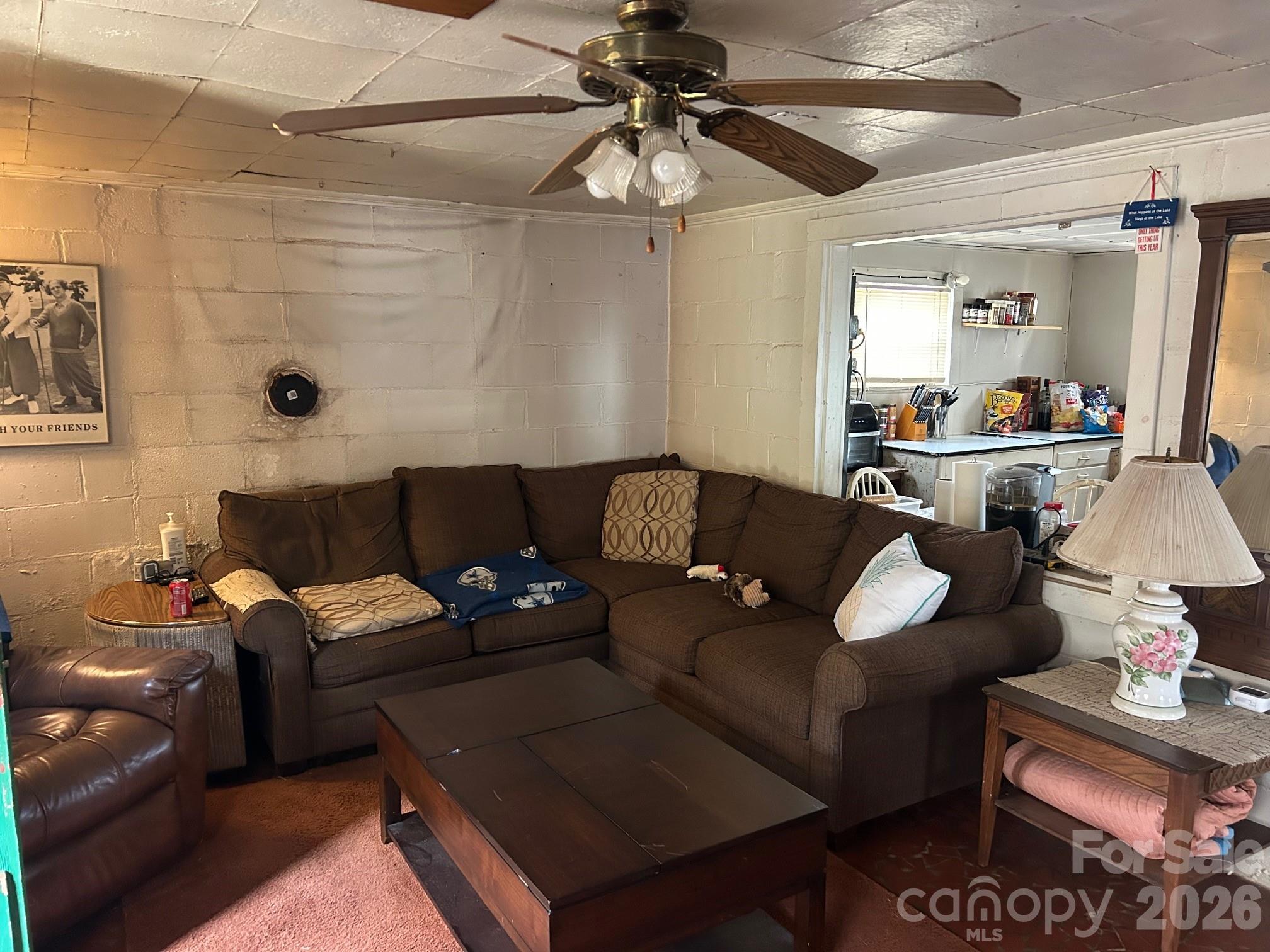4237 Laurel Hill Road Property Photo 7