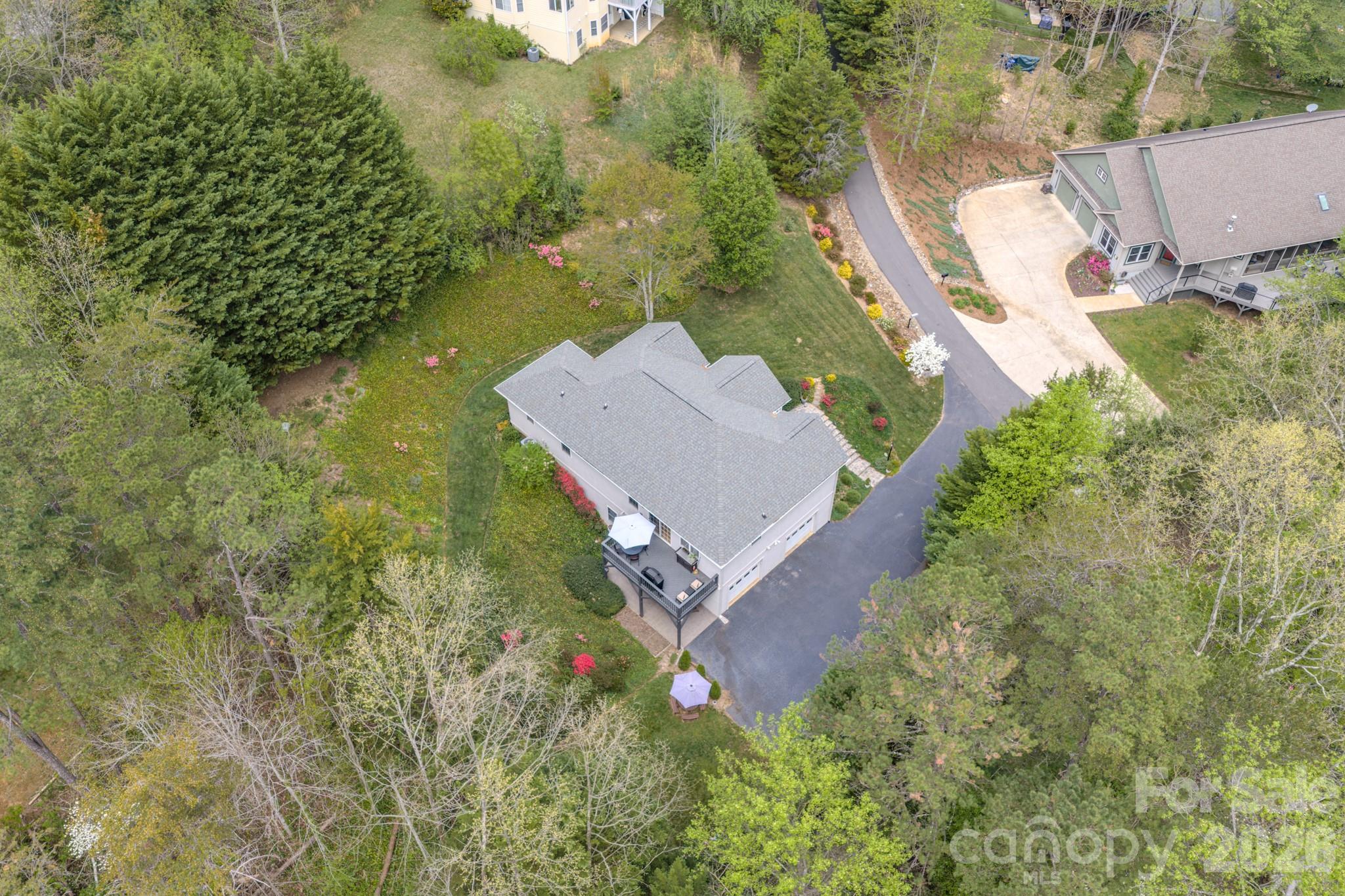 9 Double Eagle Drive Property Photo 6