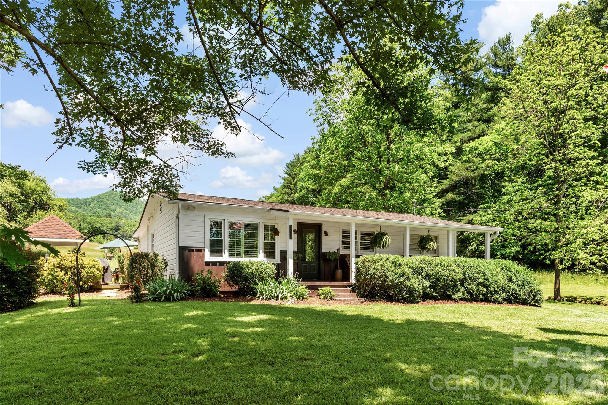 514 Roy Forrester Road Property Photo 3