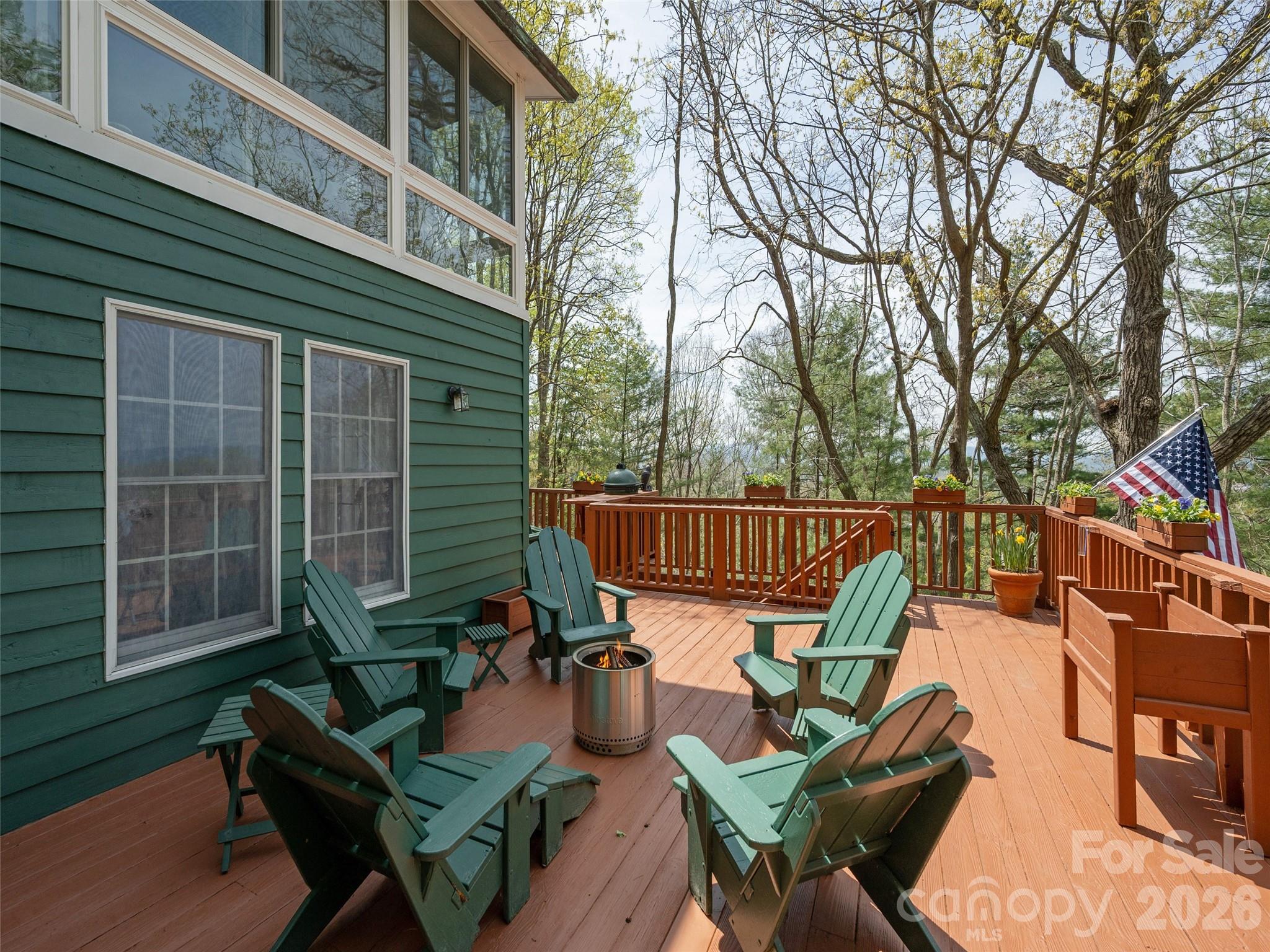 403 Cherokee Road Property Photo 5