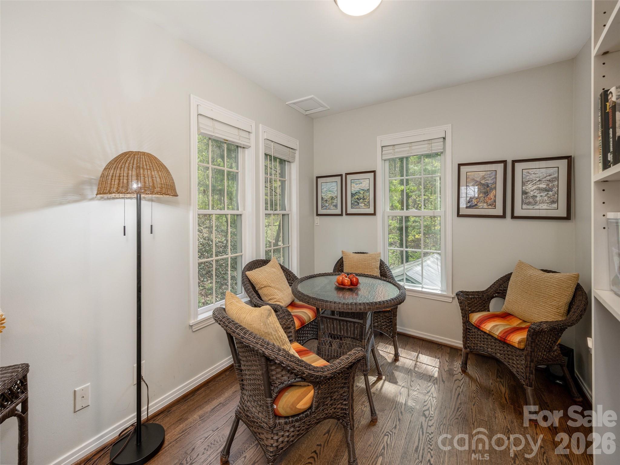 403 Cherokee Road Property Photo 14