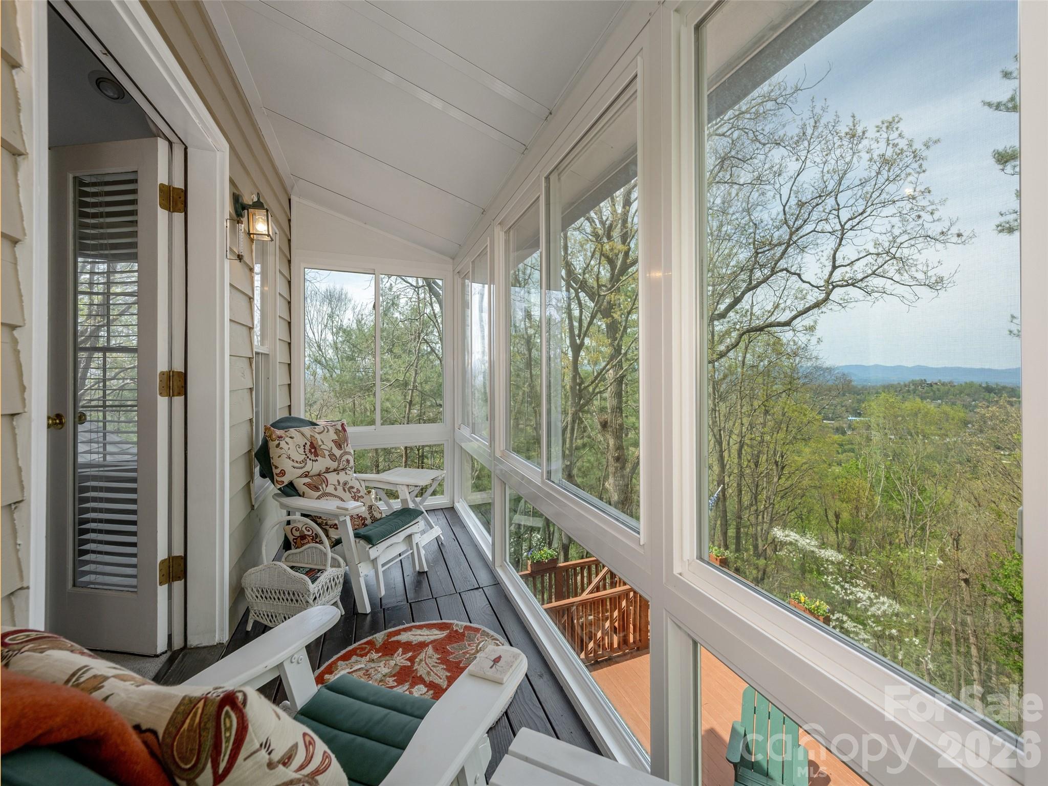 403 Cherokee Road Property Photo 17