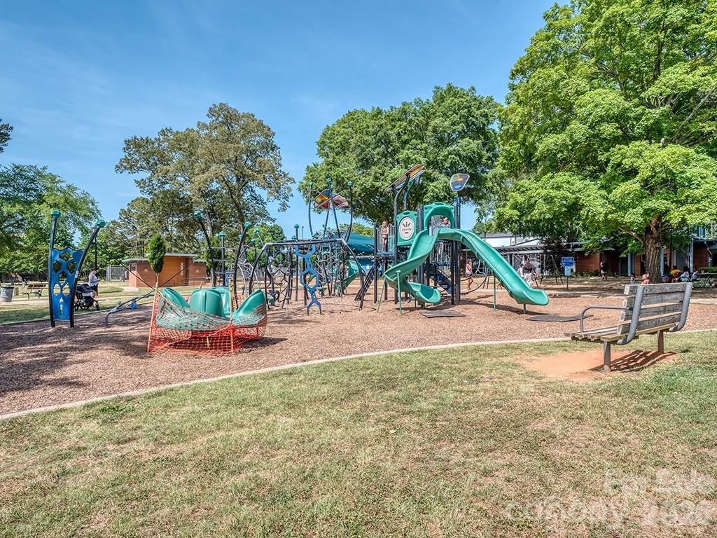 1427 Tippah Park Court Property Photo 45