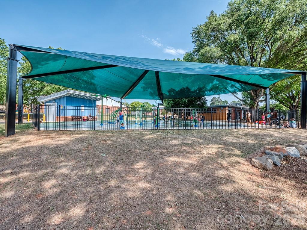 1427 Tippah Park Court Property Photo 48
