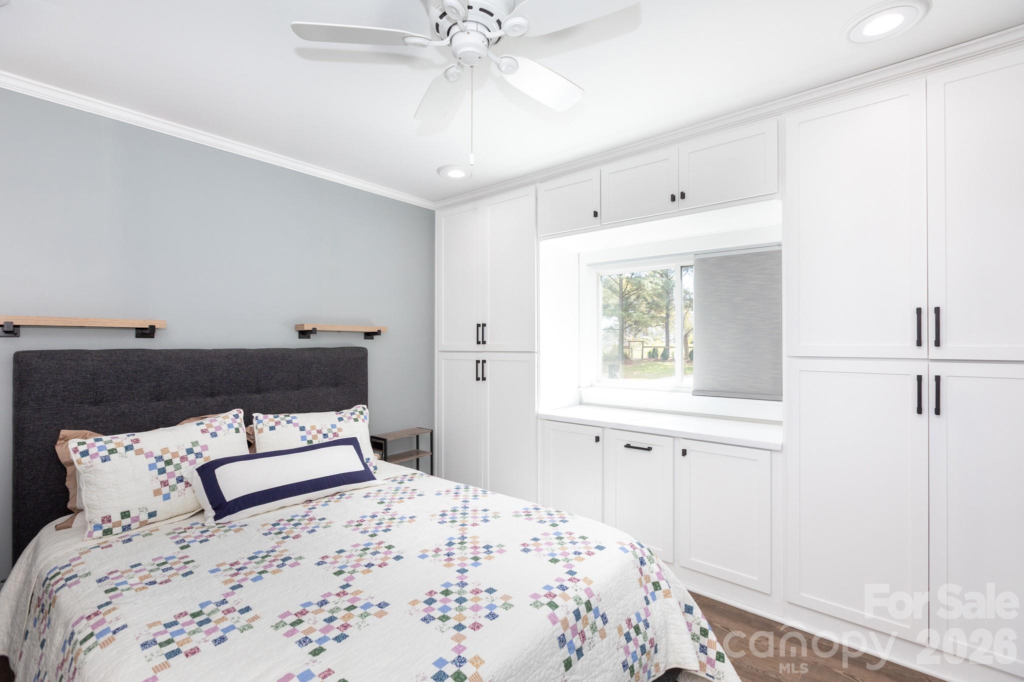 211 Fannie Creek Lane Property Photo 14