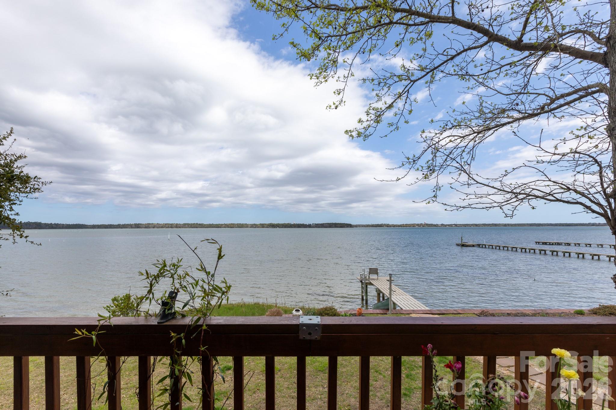 211 Fannie Creek Lane Property Photo 29