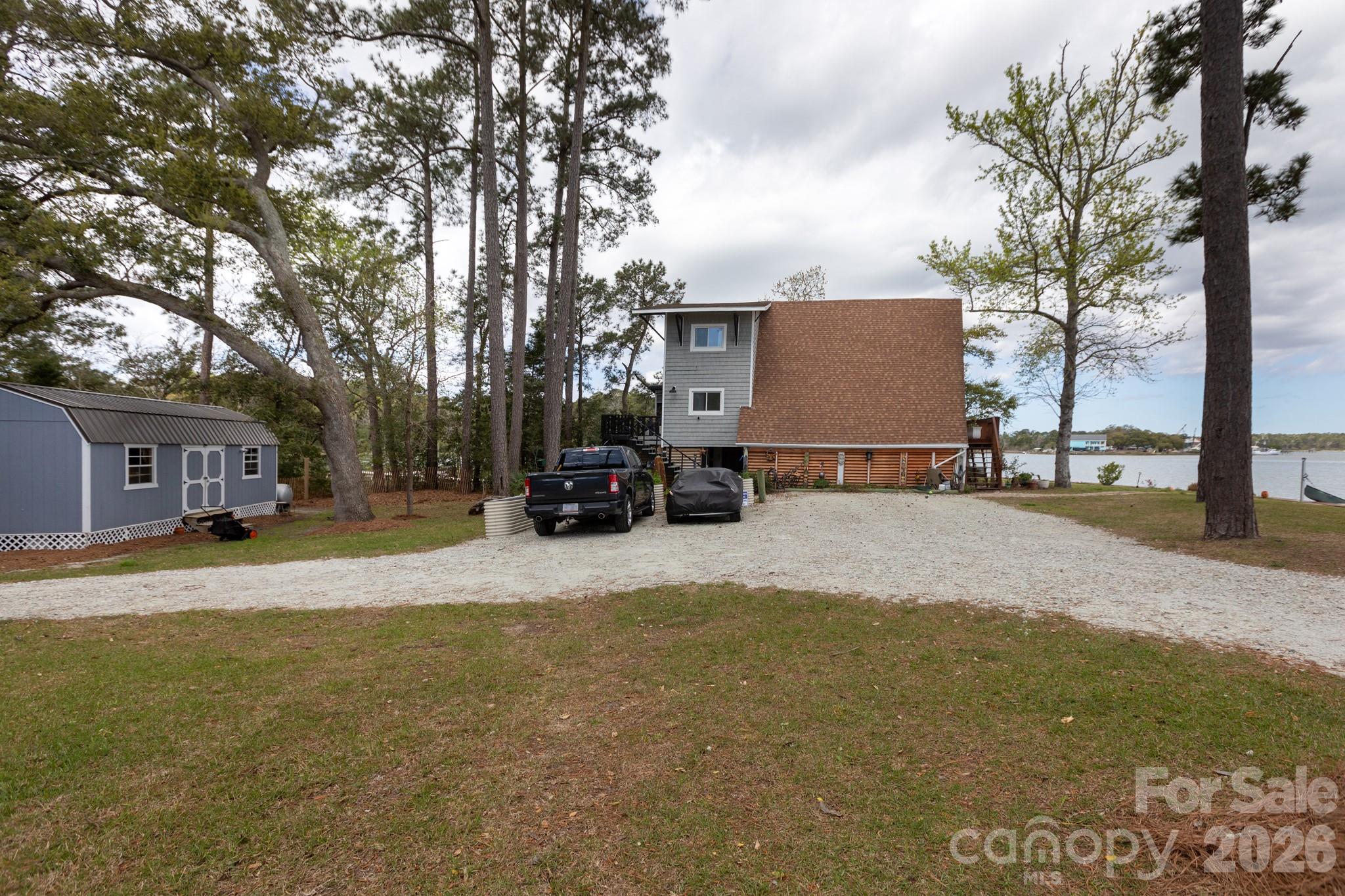 211 Fannie Creek Lane Property Photo 34