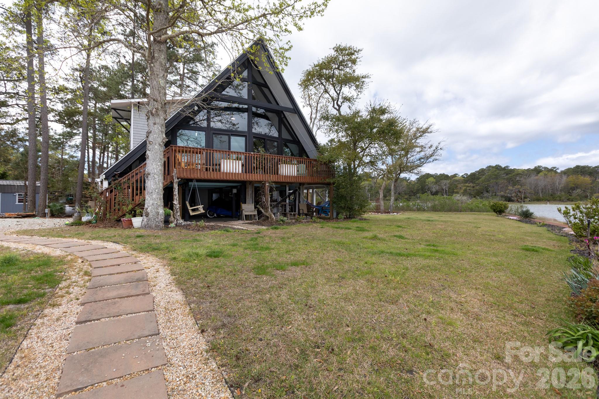 211 Fannie Creek Lane Property Photo 35