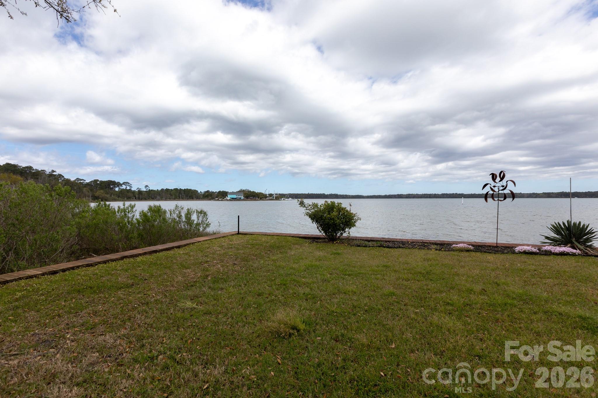211 Fannie Creek Lane Property Photo 40