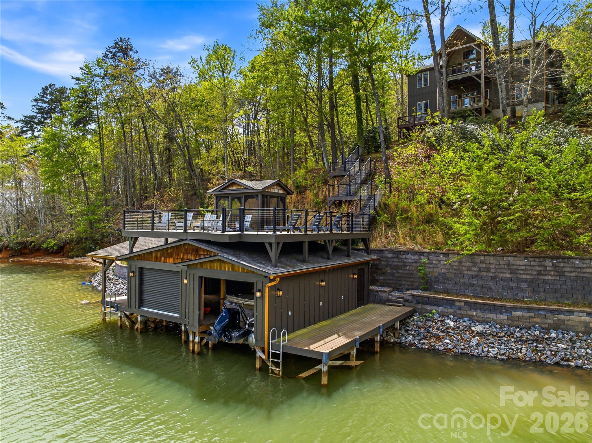 402 Holmstead Drive Property Photo