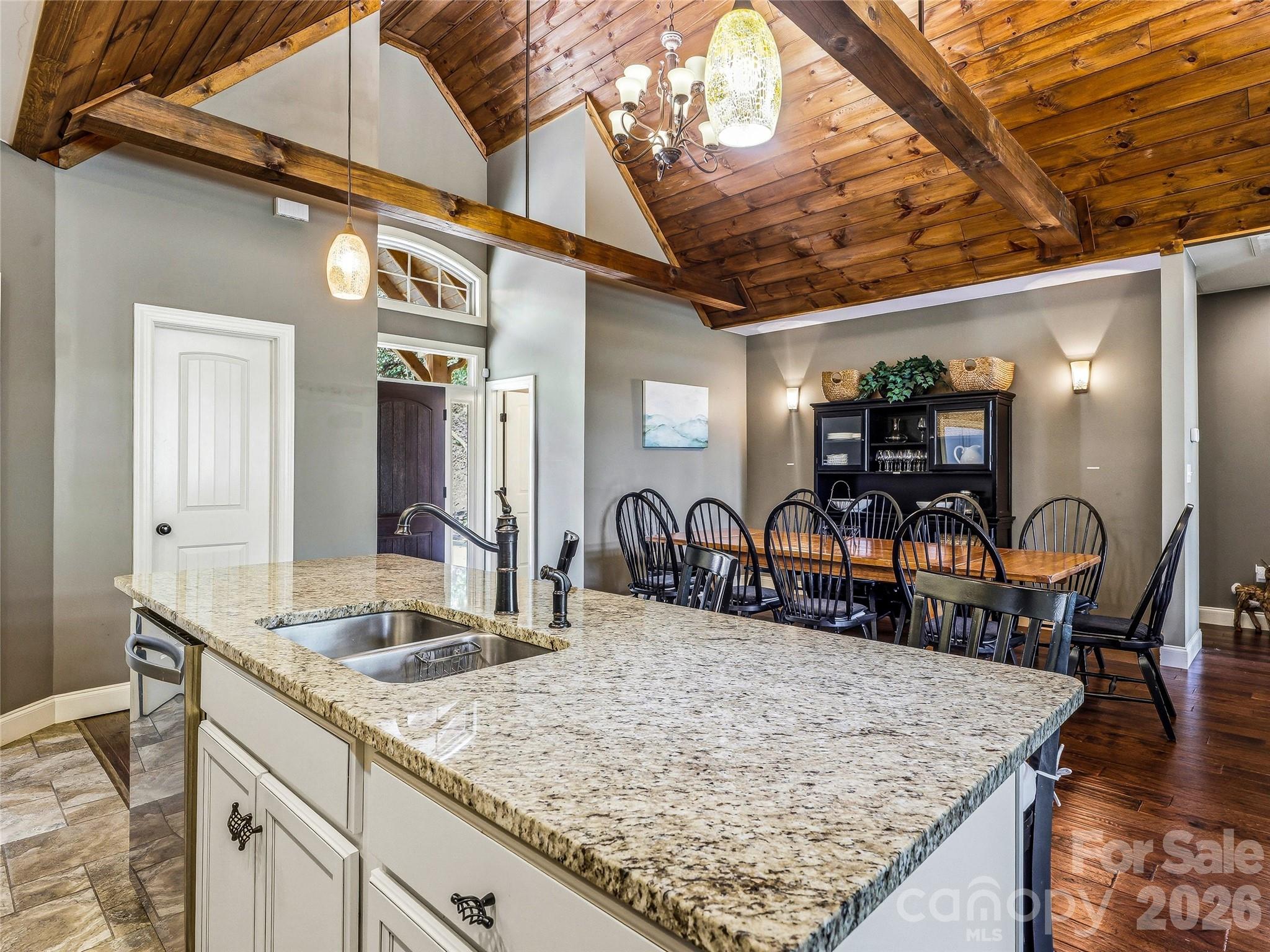 402 Holmstead Drive Property Photo 8