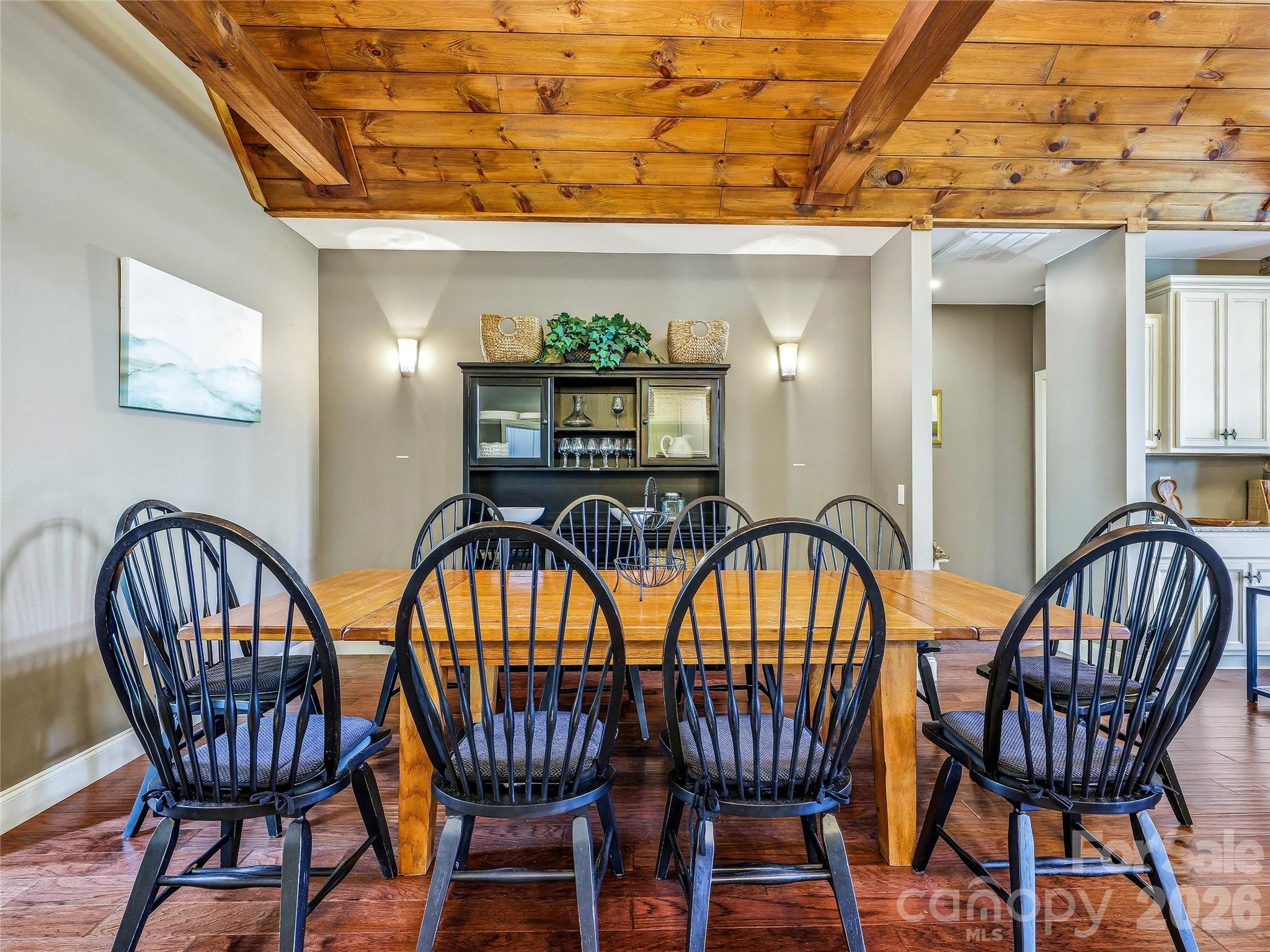 402 Holmstead Drive Property Photo 10