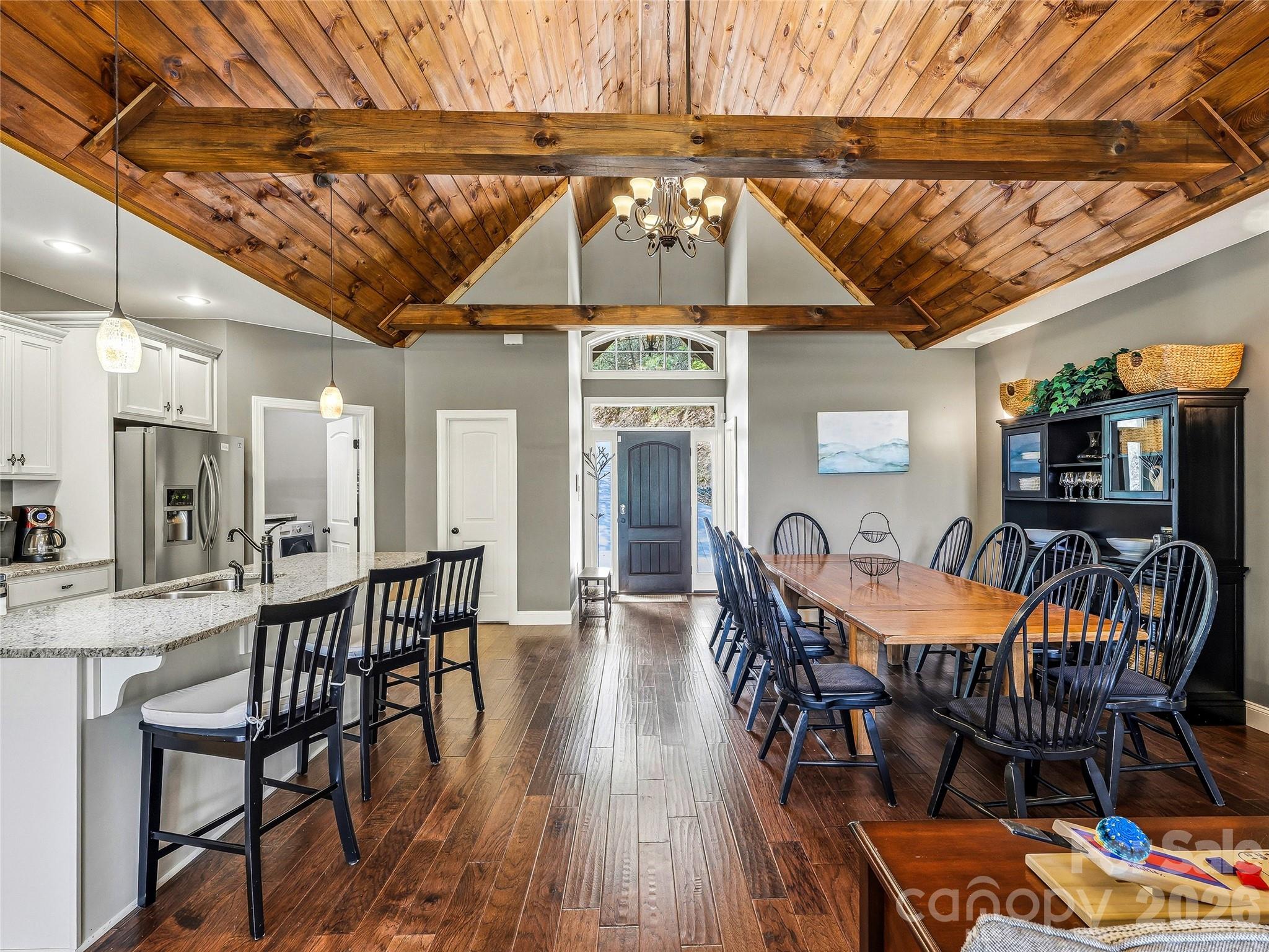 402 Holmstead Drive Property Photo 11