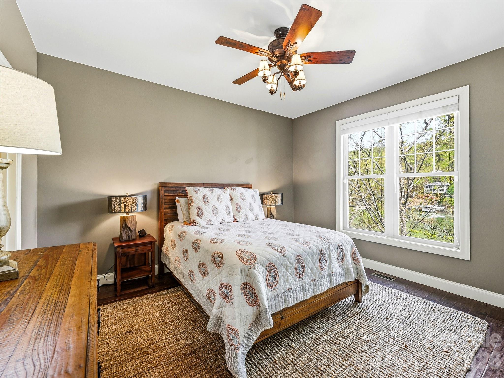 402 Holmstead Drive Property Photo 19