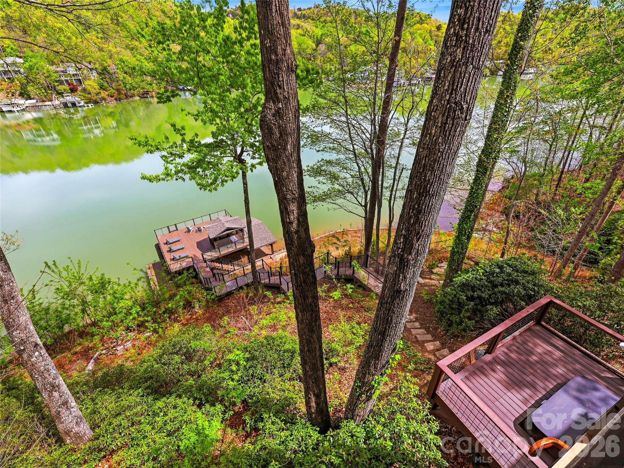 402 Holmstead Drive Property Photo 24