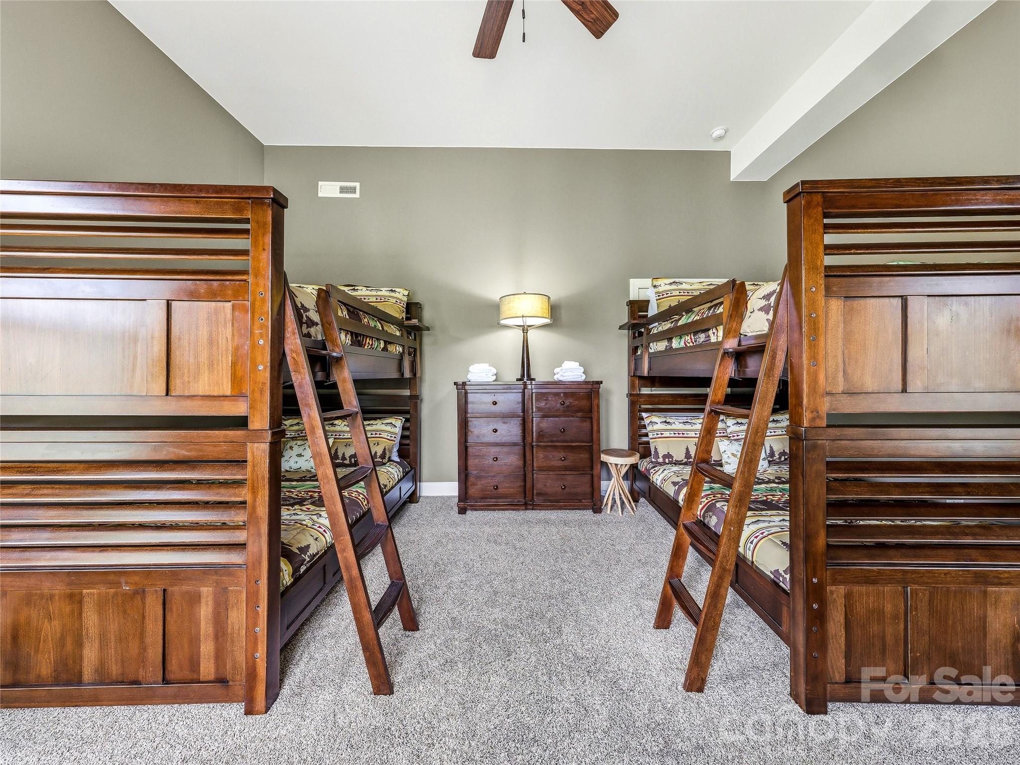 402 Holmstead Drive Property Photo 29