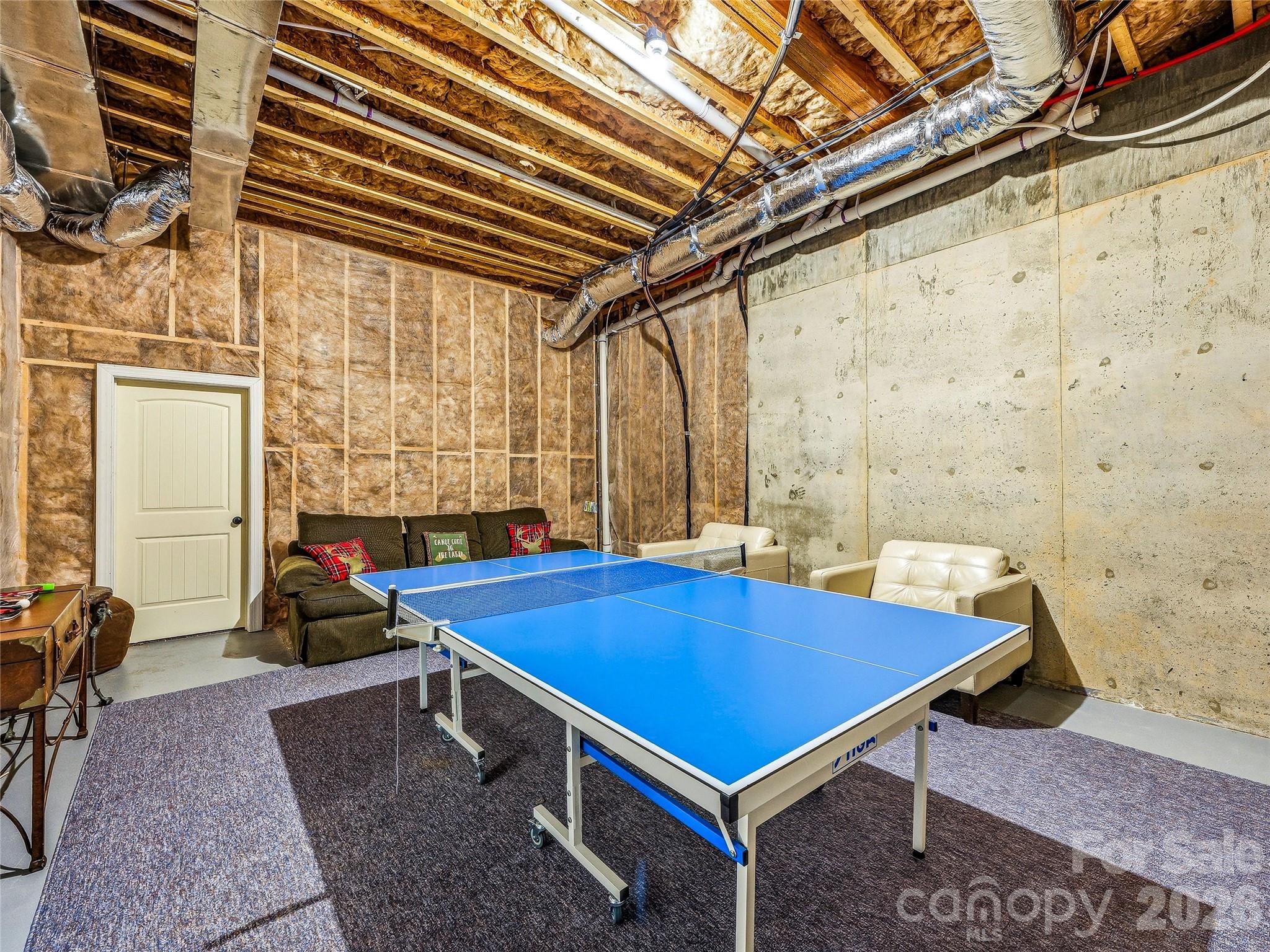 402 Holmstead Drive Property Photo 30