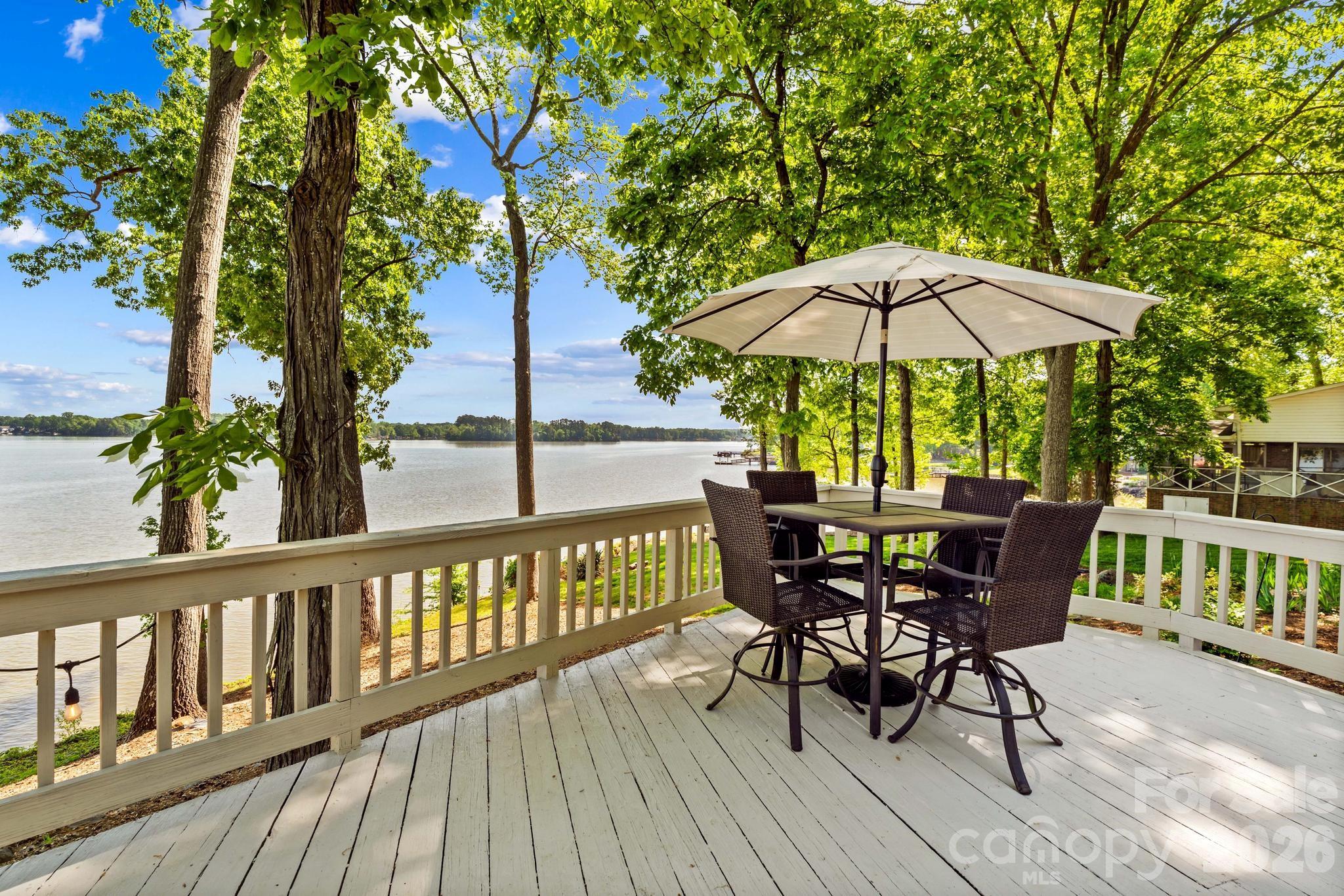 395 Rendleman Drive Property Photo 31