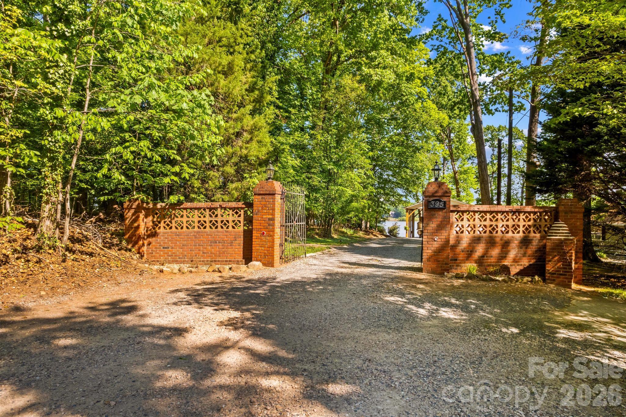 395 Rendleman Drive Property Photo 45