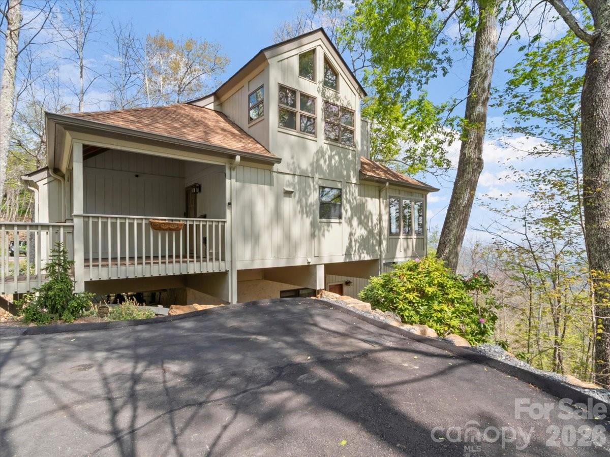 49 Slickrock Ridge Way Property Photo 3