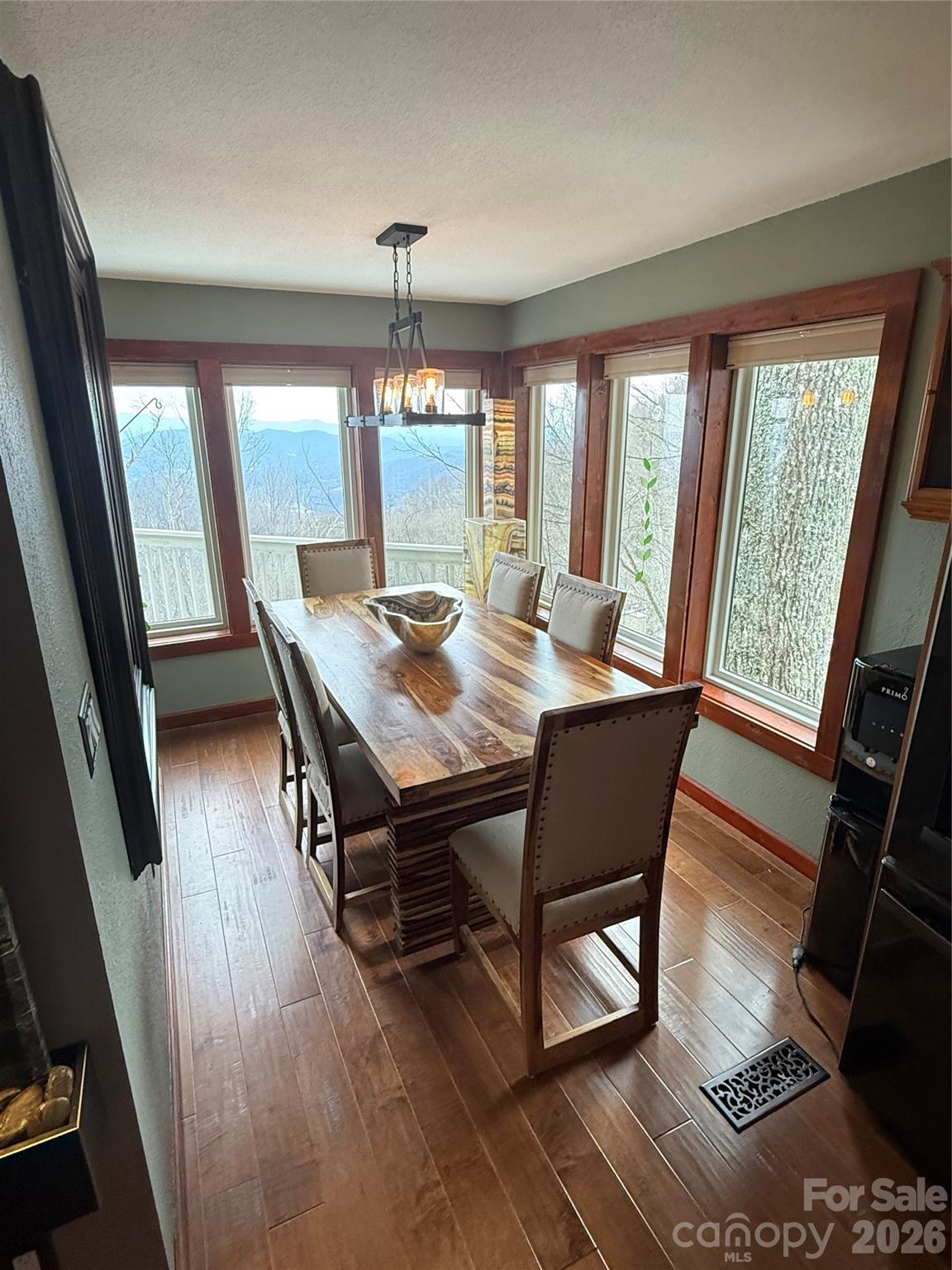 49 Slickrock Ridge Way Property Photo 10