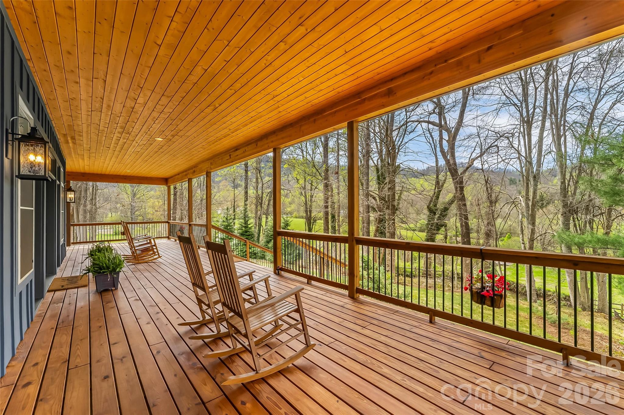628 Brush Creek Road Property Photo 2