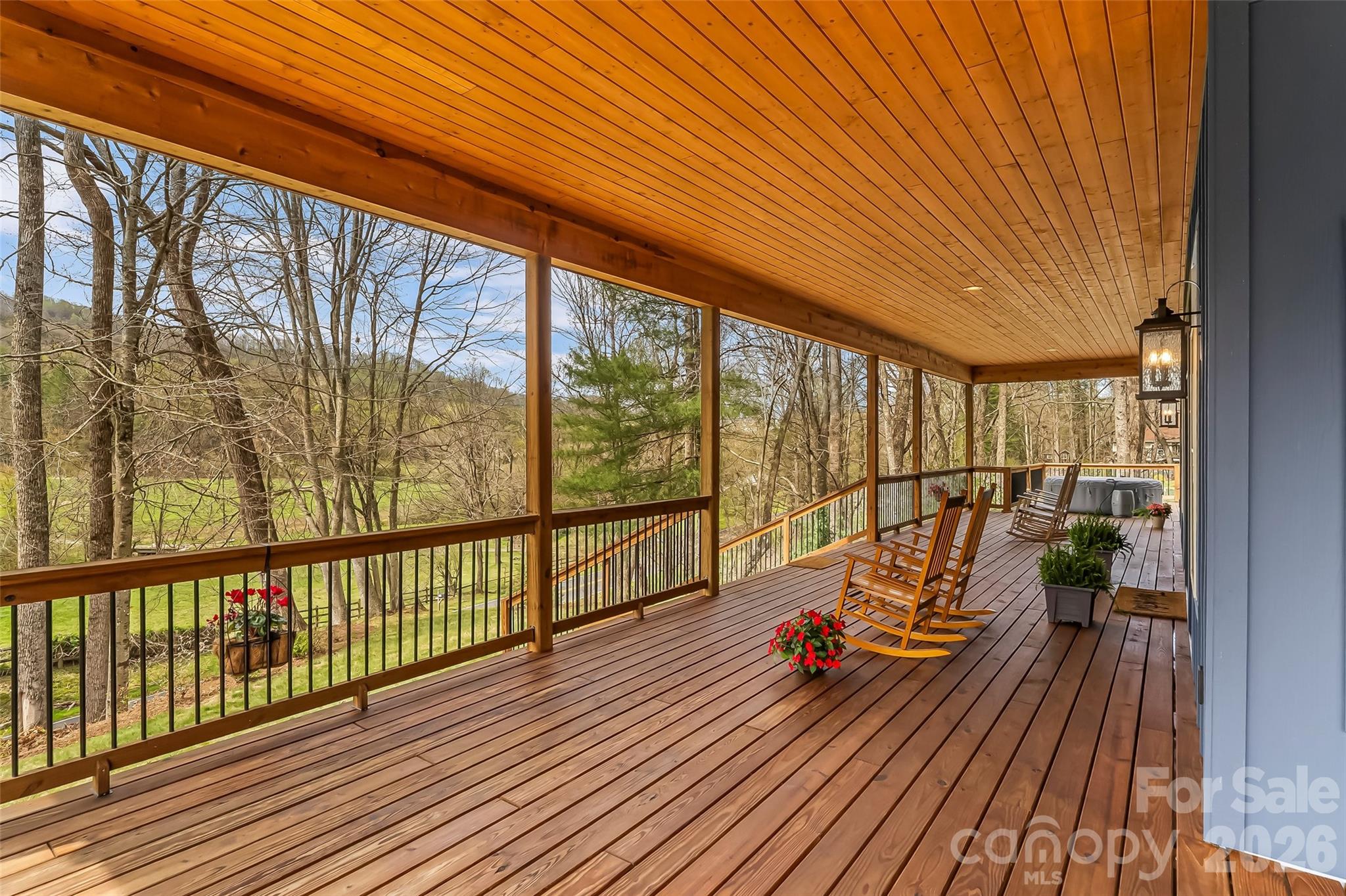 628 Brush Creek Road Property Photo 3