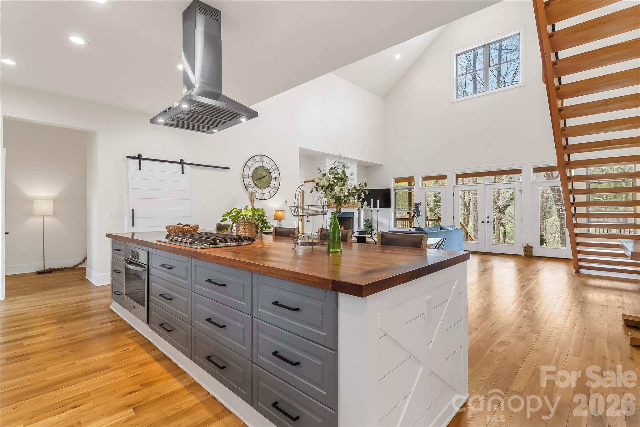 628 Brush Creek Road Property Photo 16