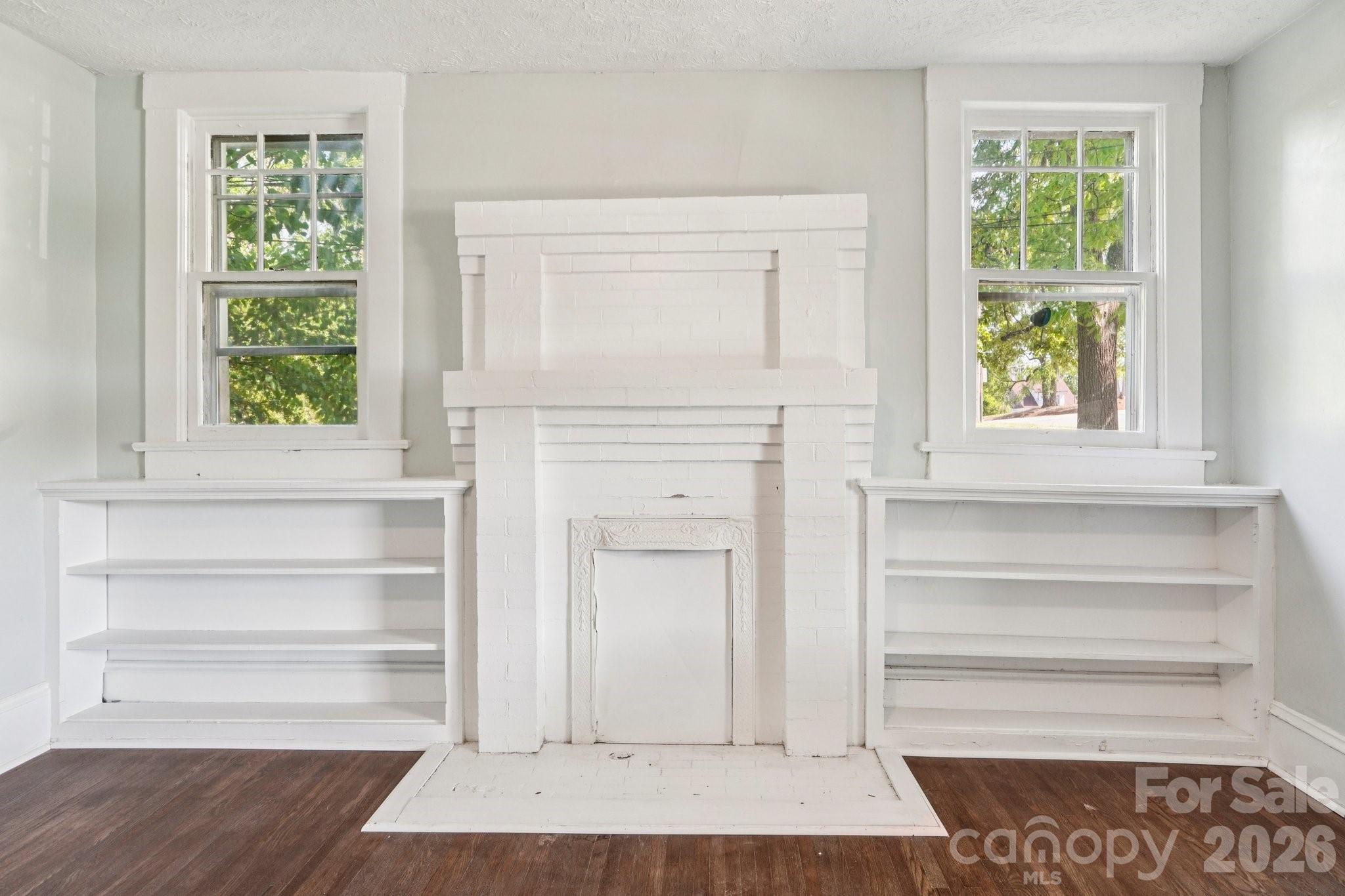 208 W Lafayette Street Property Photo 6