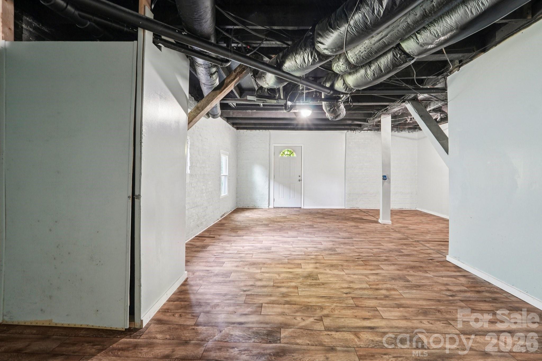 208 W Lafayette Street Property Photo 24