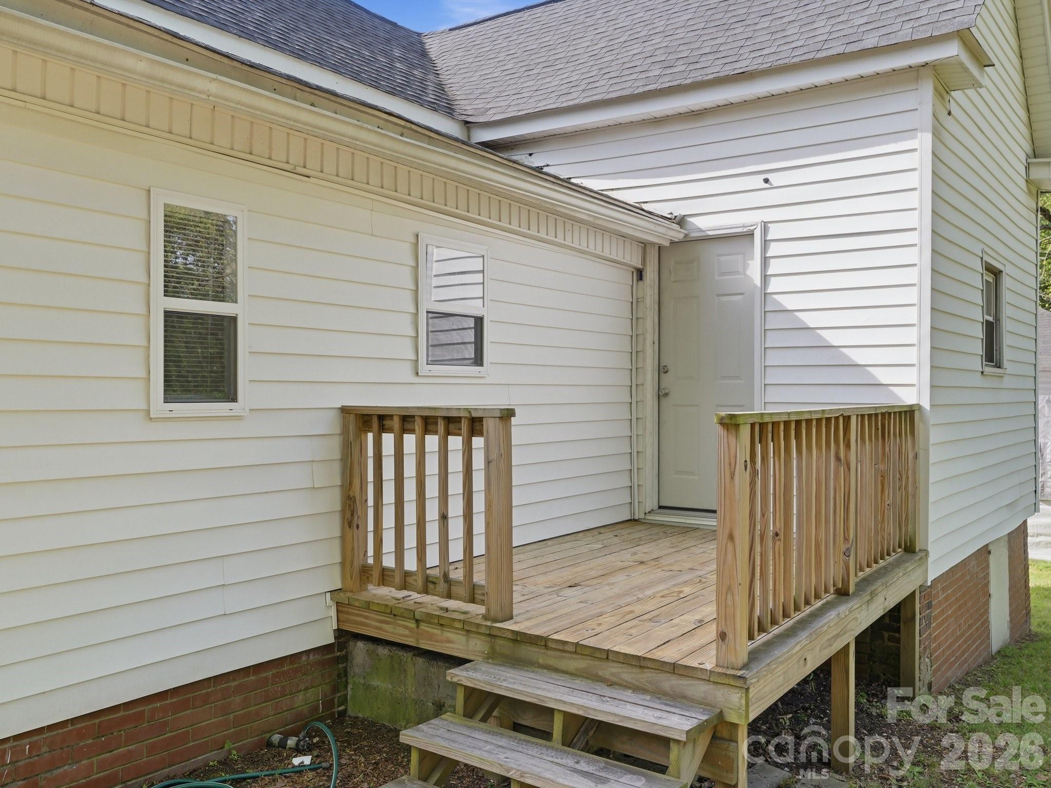 158 Nw Academy Street Property Photo 24