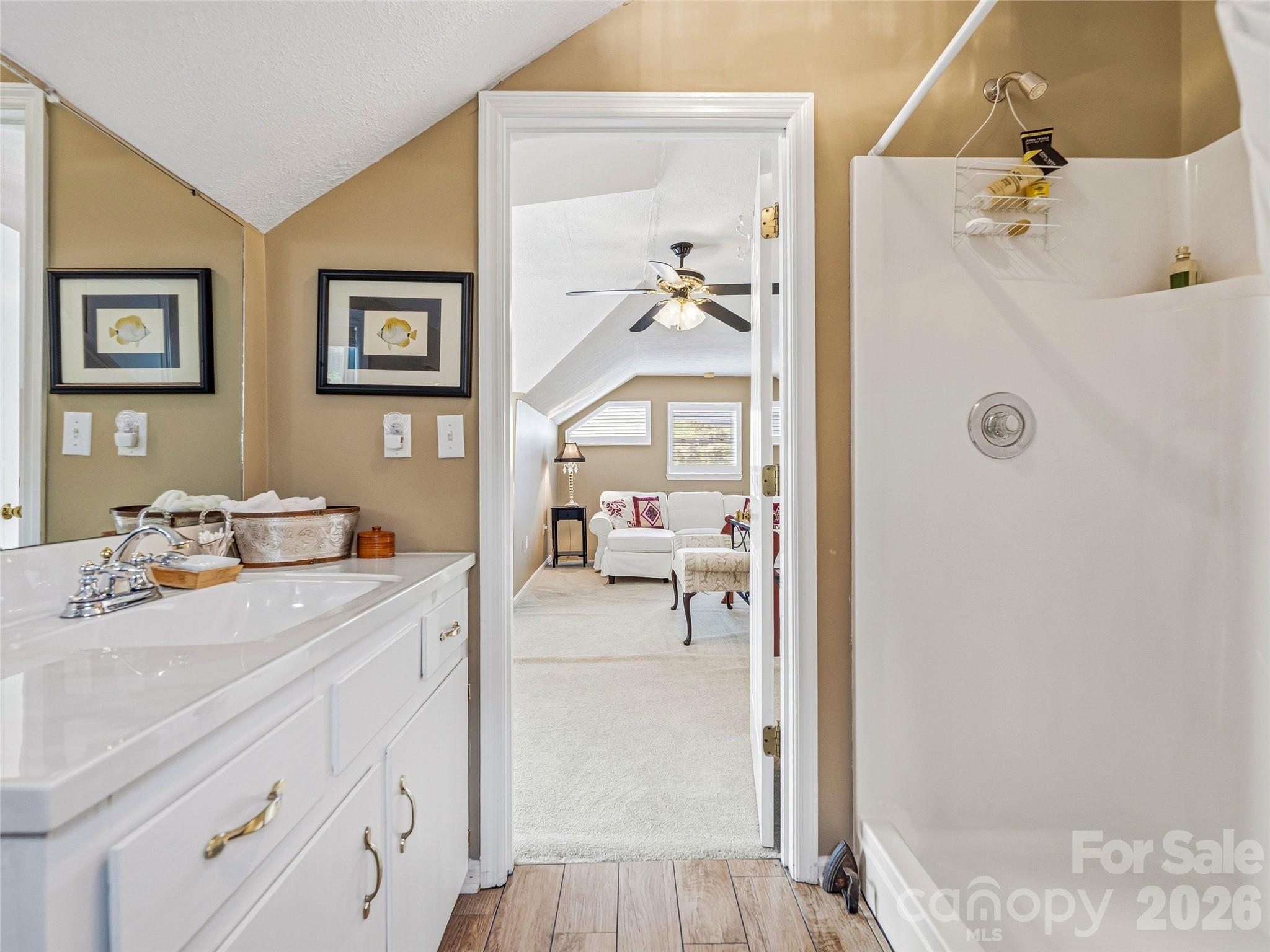 102 Havnaers Point Property Photo 22