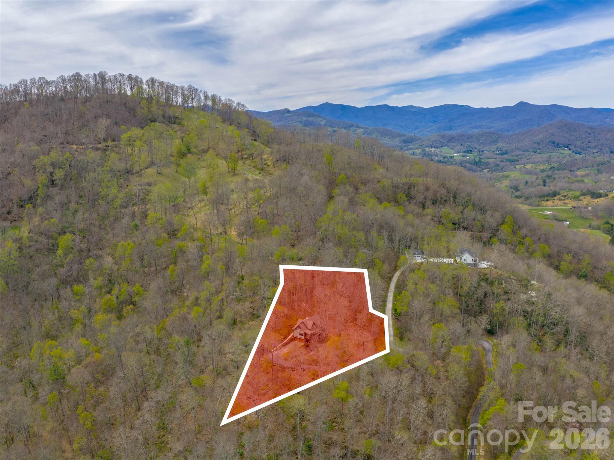 711 Winfield Drive Property Photo 7