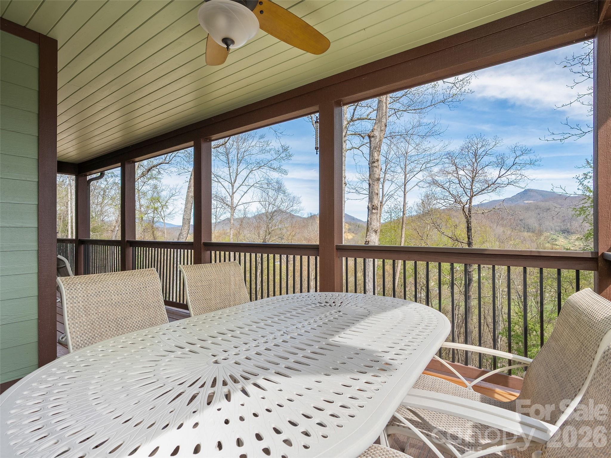 711 Winfield Drive Property Photo 22