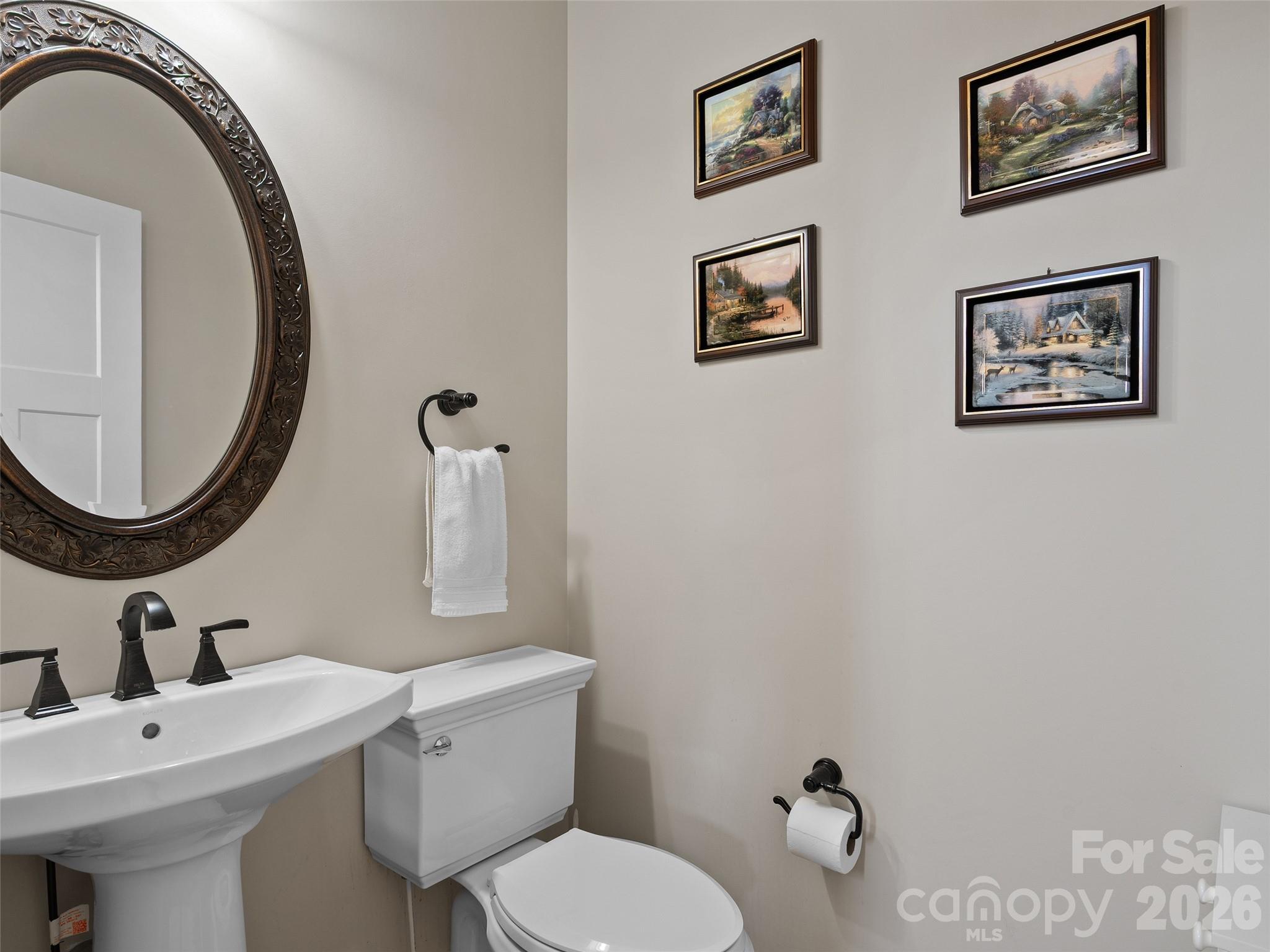 711 Winfield Drive Property Photo 23