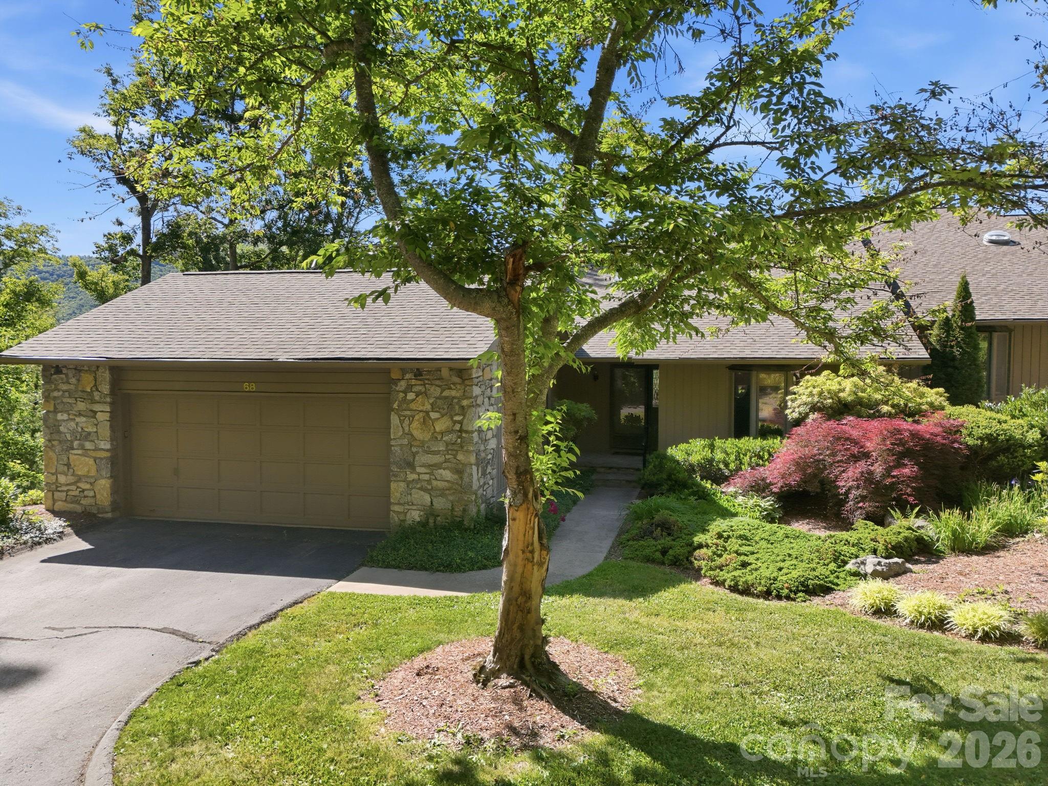 68 Stony Ridge Property Photo 1