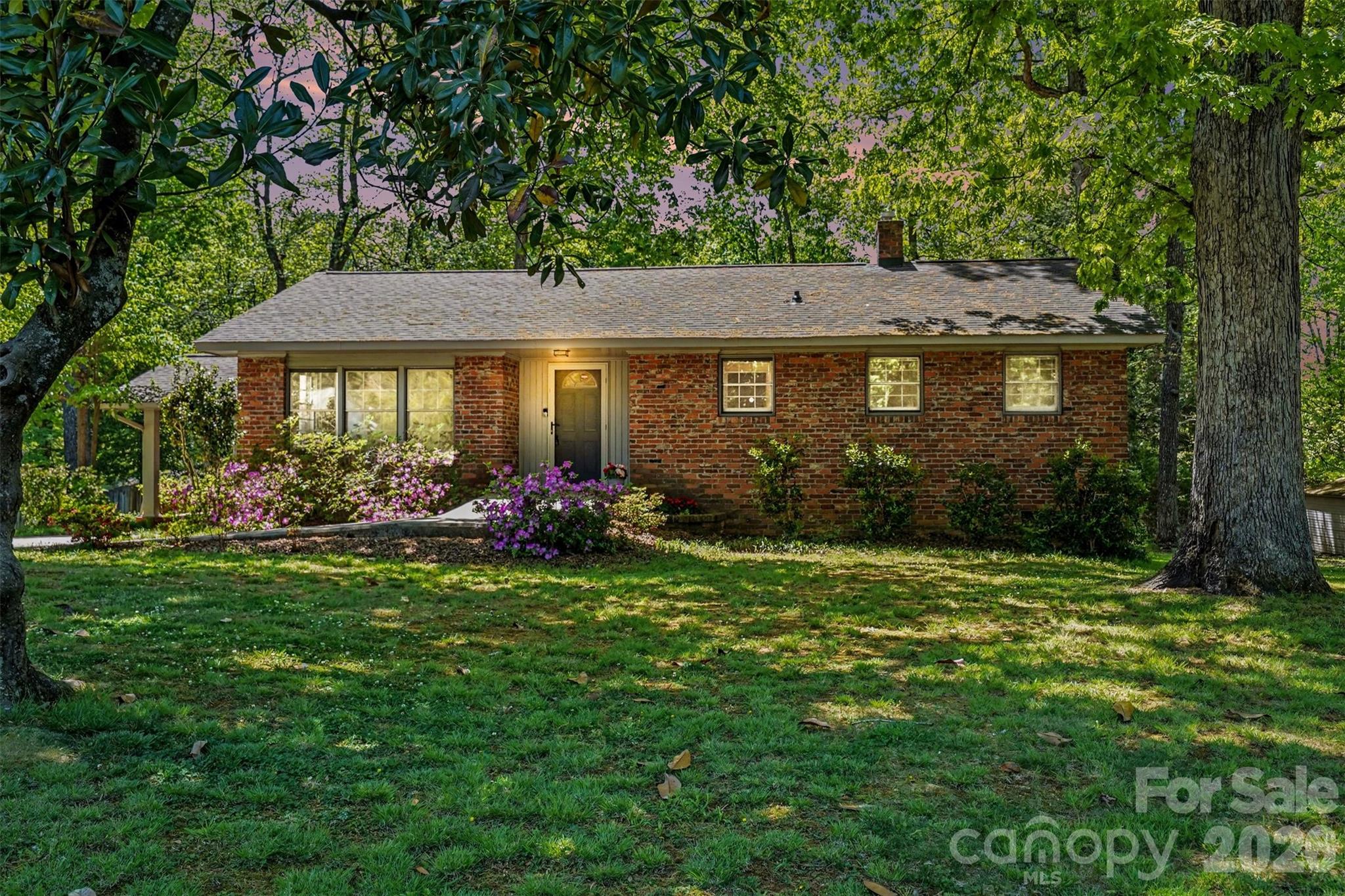 804 Phillips Street Property Photo 1