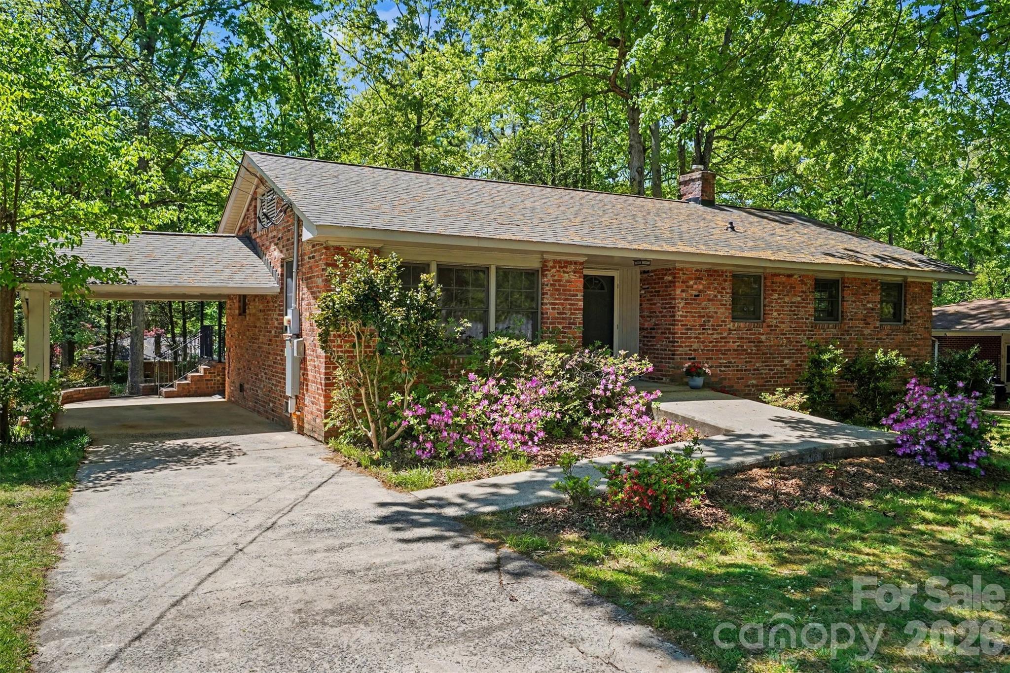 804 Phillips Street Property Photo 5
