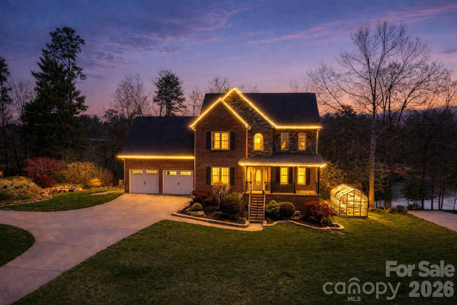 4726 Crystal Falls Avenue Property Photo 1