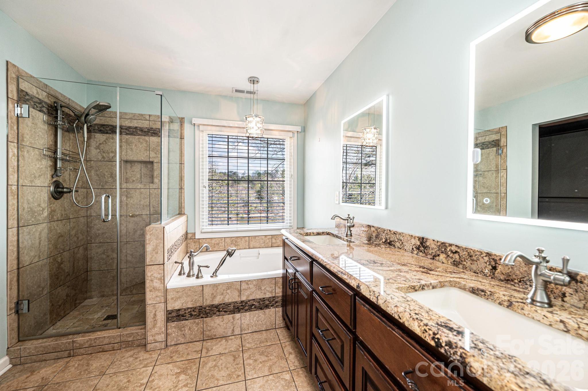 4726 Crystal Falls Avenue Property Photo 23