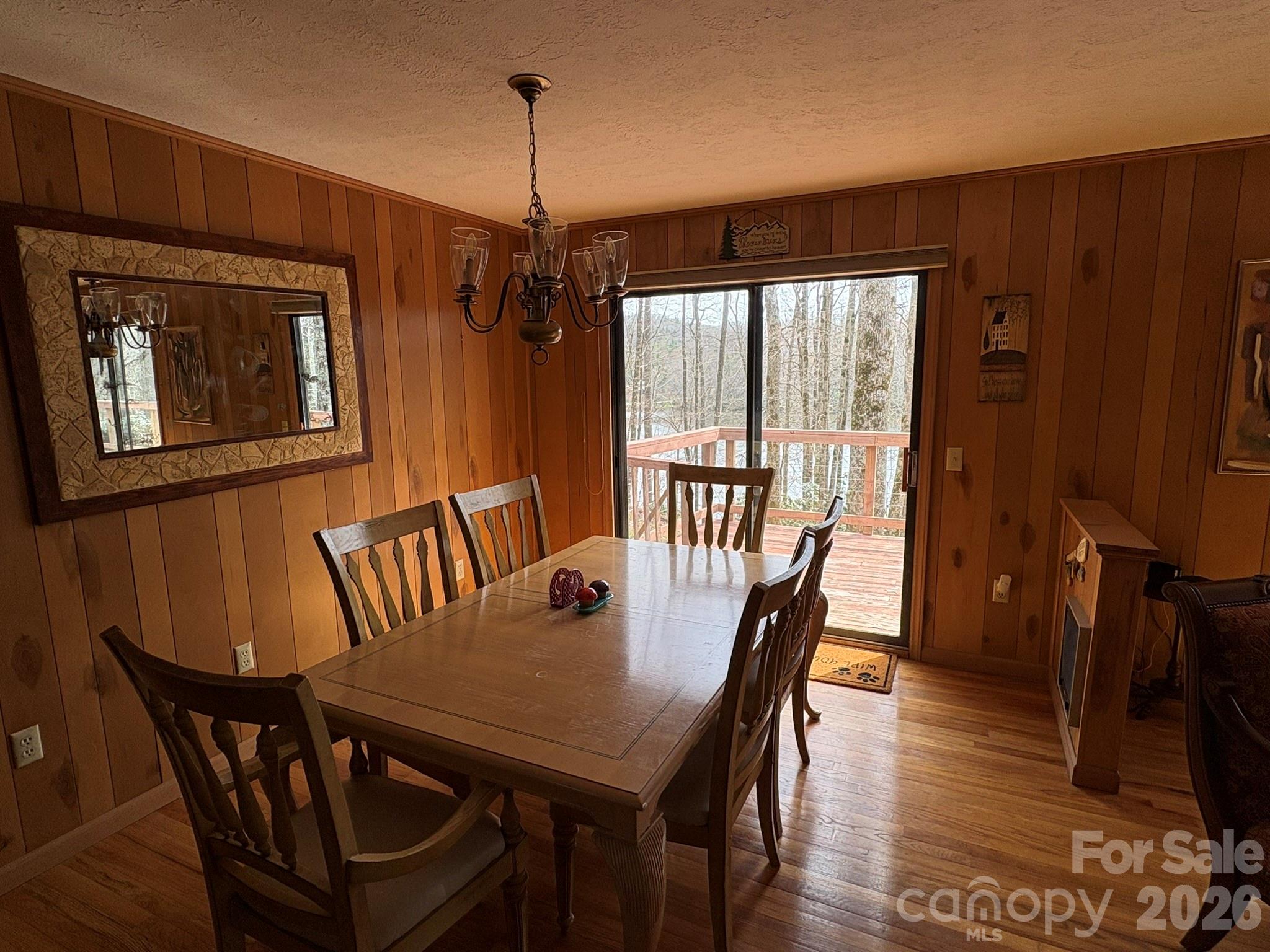 114 Lady Slipper Loop Property Photo 11