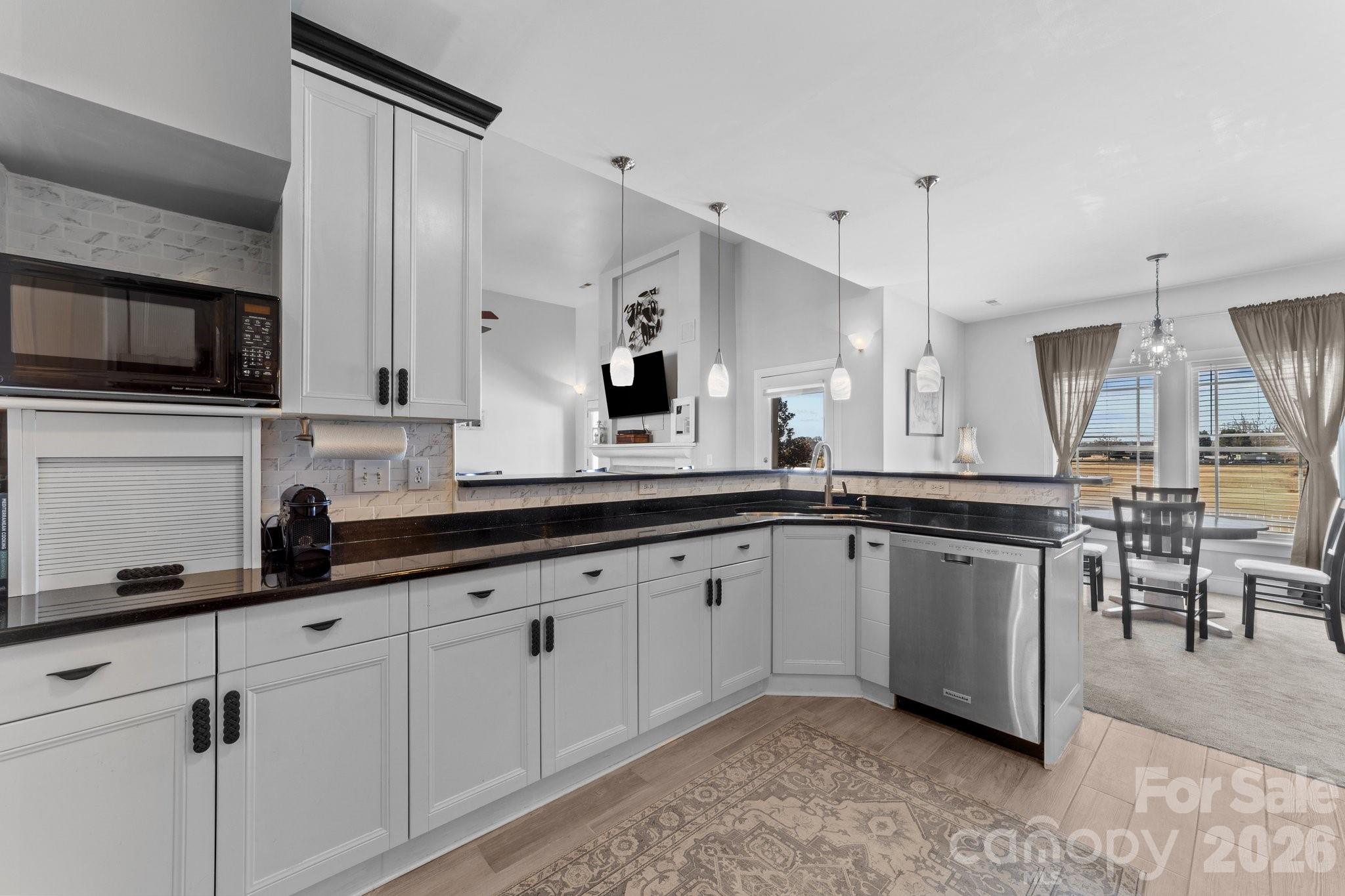 543 Muirfield Way Property Photo 17