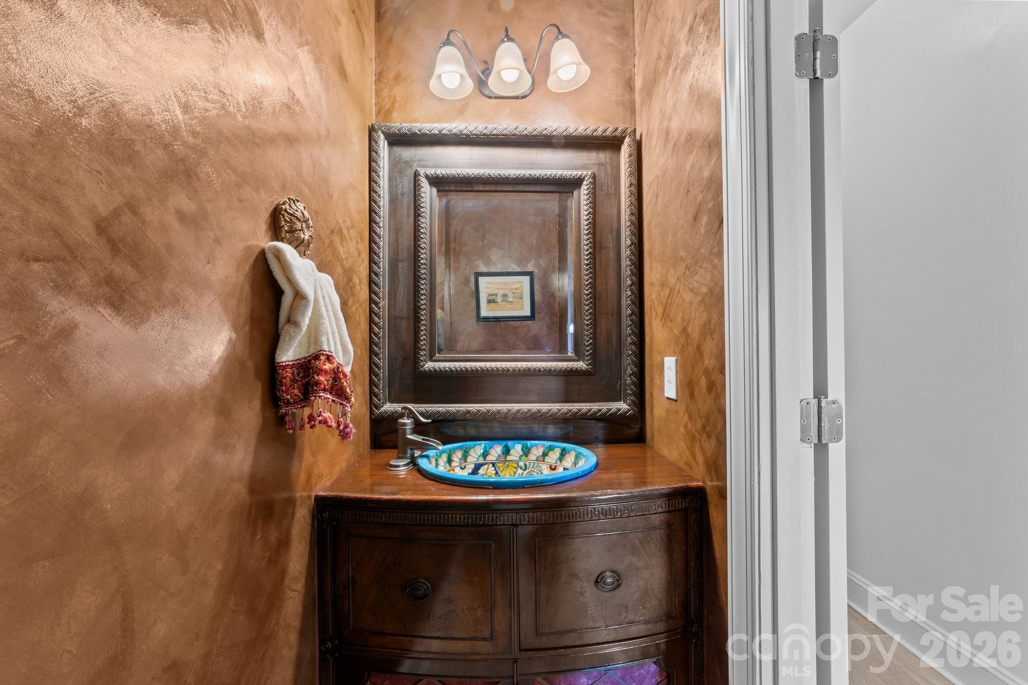 543 Muirfield Way Property Photo 18