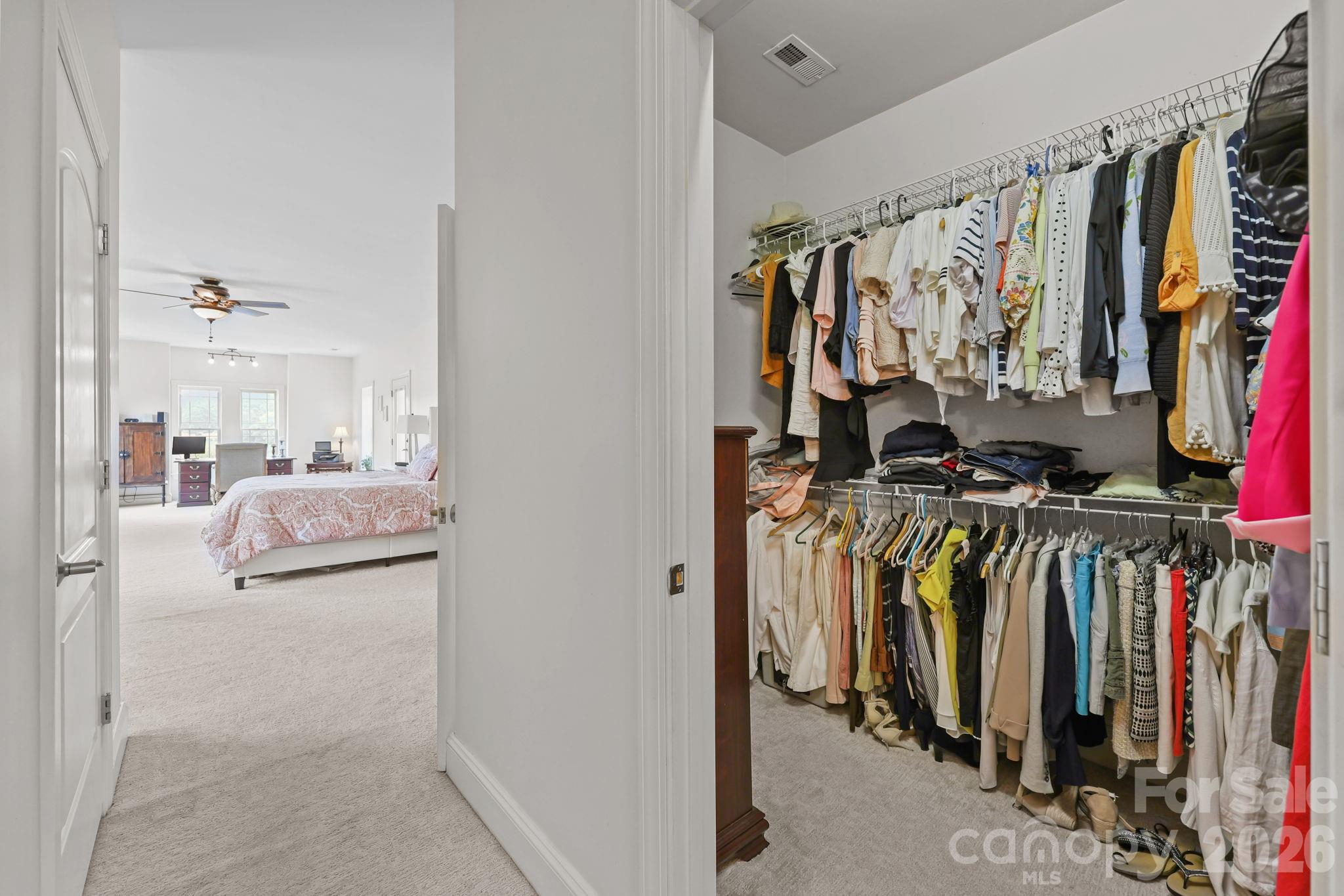 543 Muirfield Way Property Photo 29