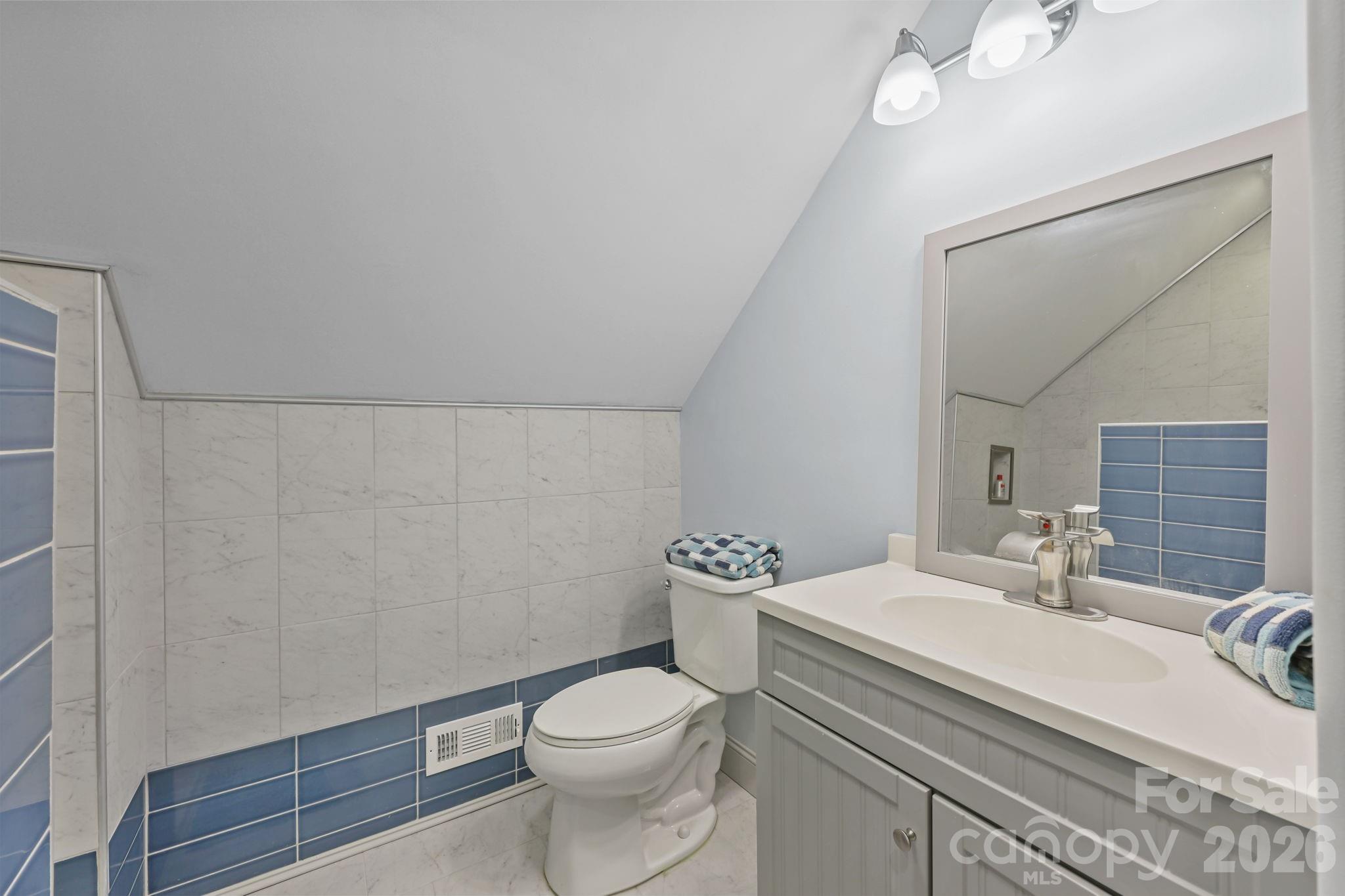 543 Muirfield Way Property Photo 33